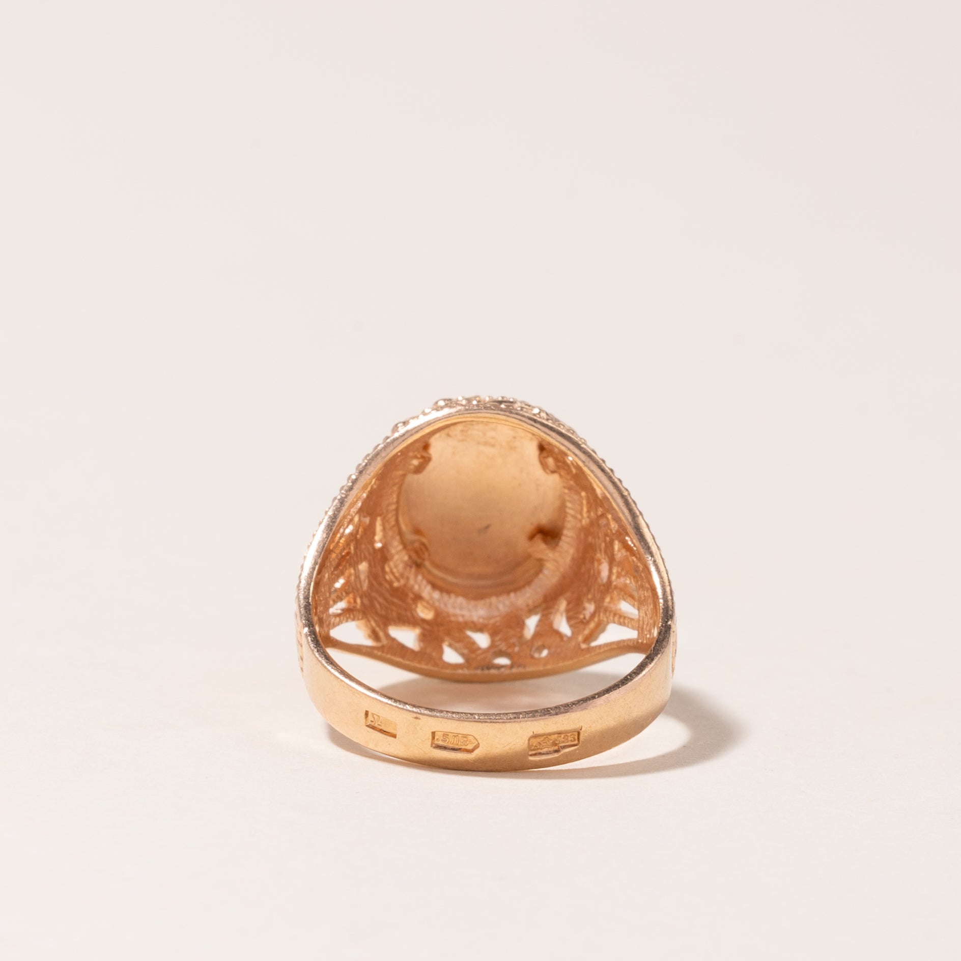 1985 Soviet Hallmarked 14K Yellow Gold Signet Ring | SZ 6.75 |
