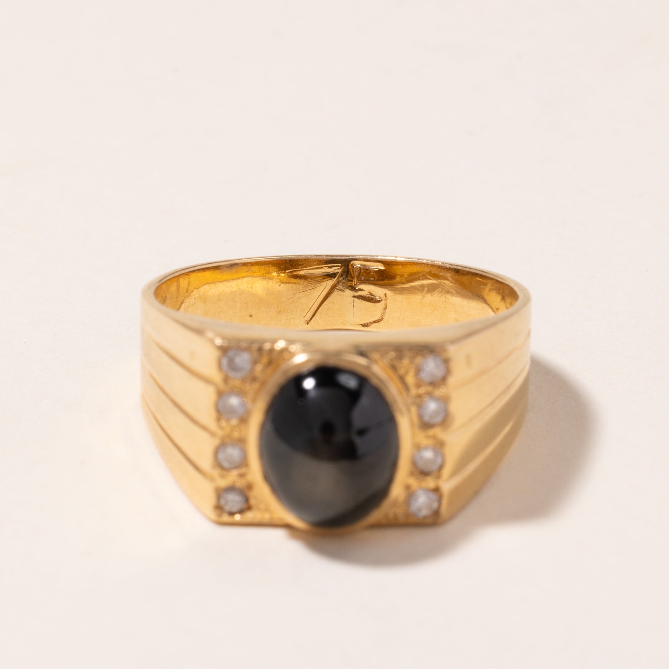 18K Yellow Gold Black Star Sapphire & Diamond Ring | 3.59ct, 0.13ctw | SZ 9.5 |
