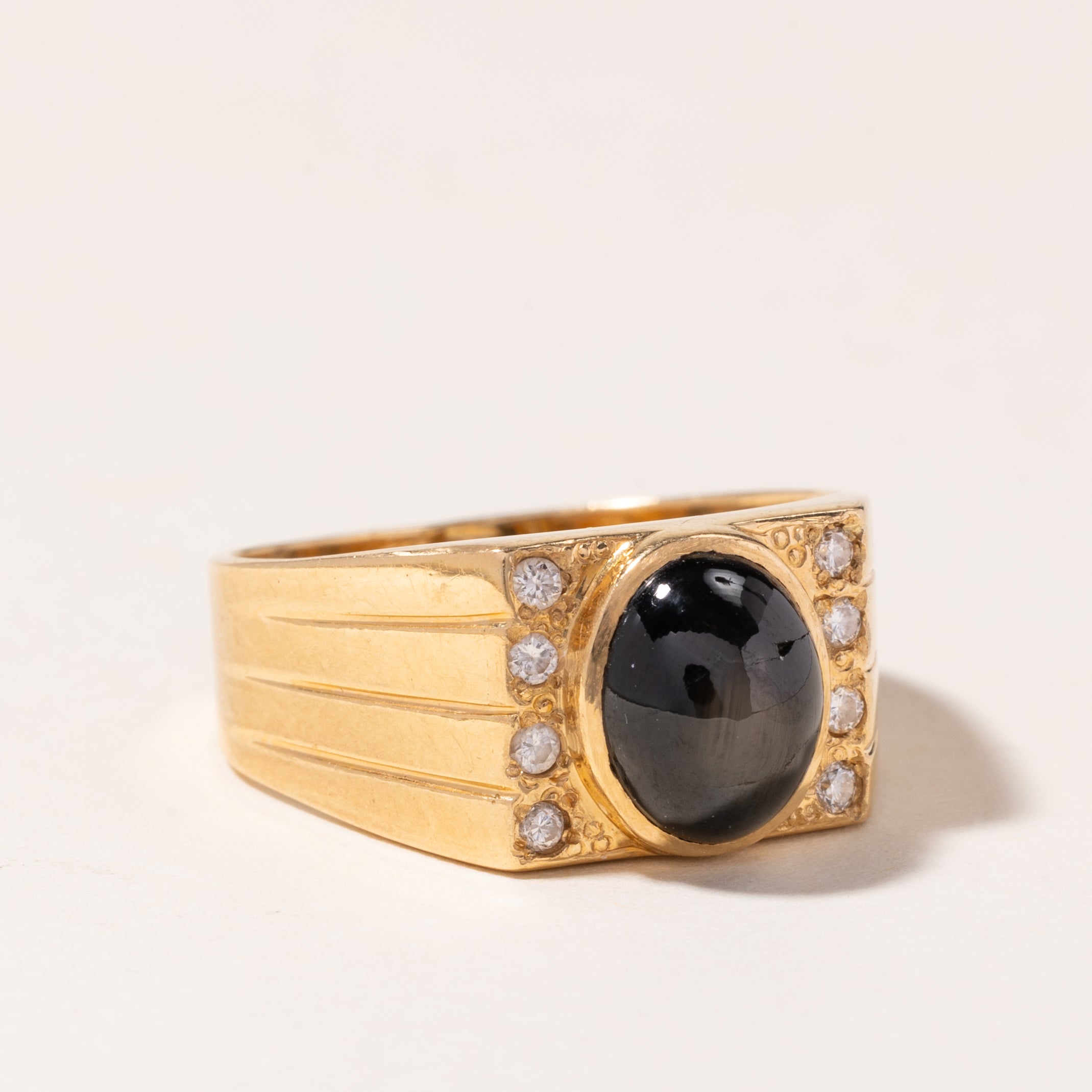 18K Yellow Gold Black Star Sapphire & Diamond Ring | 3.59ct, 0.13ctw | SZ 9.5 |