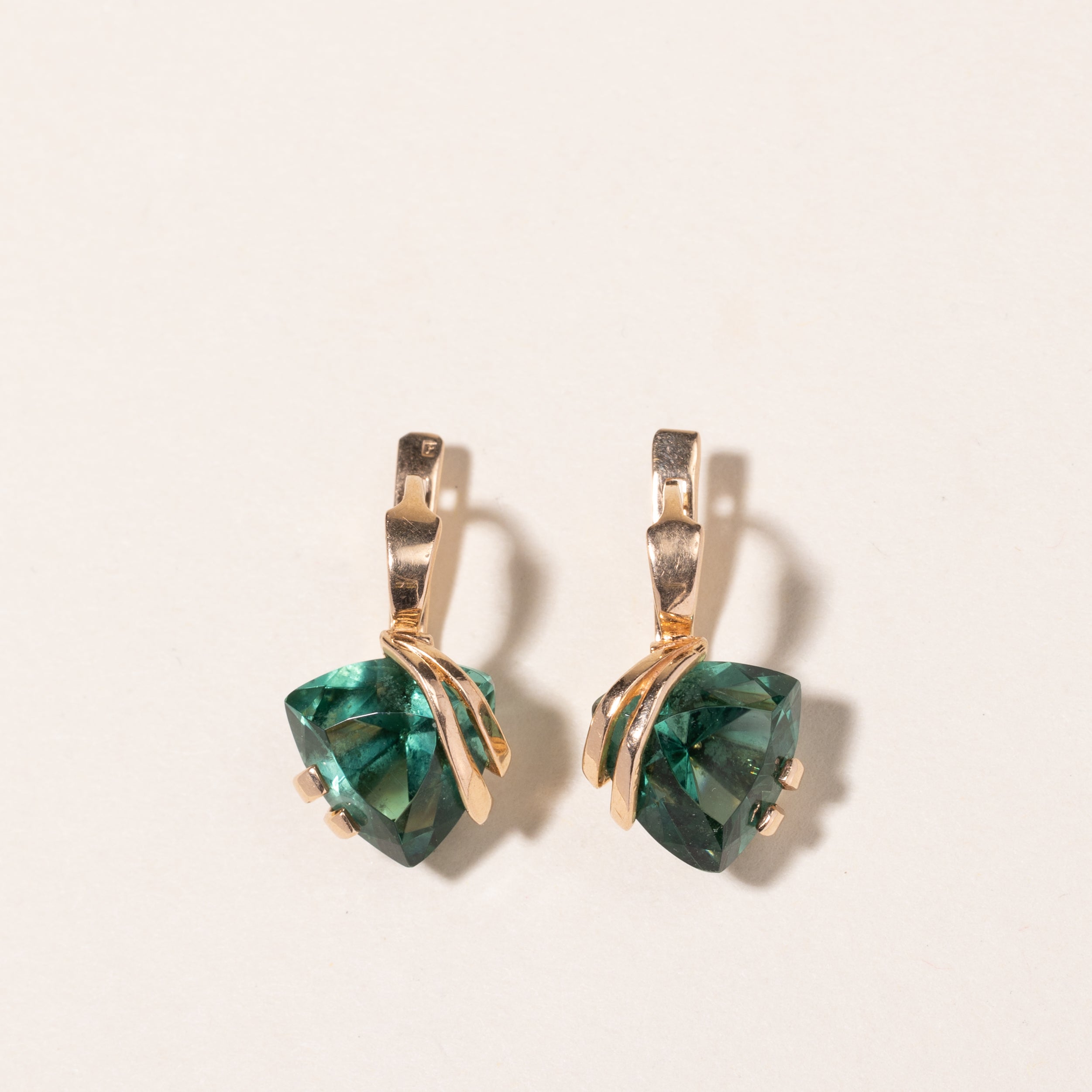 Boucles d'oreilles pendantes en or jaune 14 carats et prasiolites | 11,37 ct au total |
