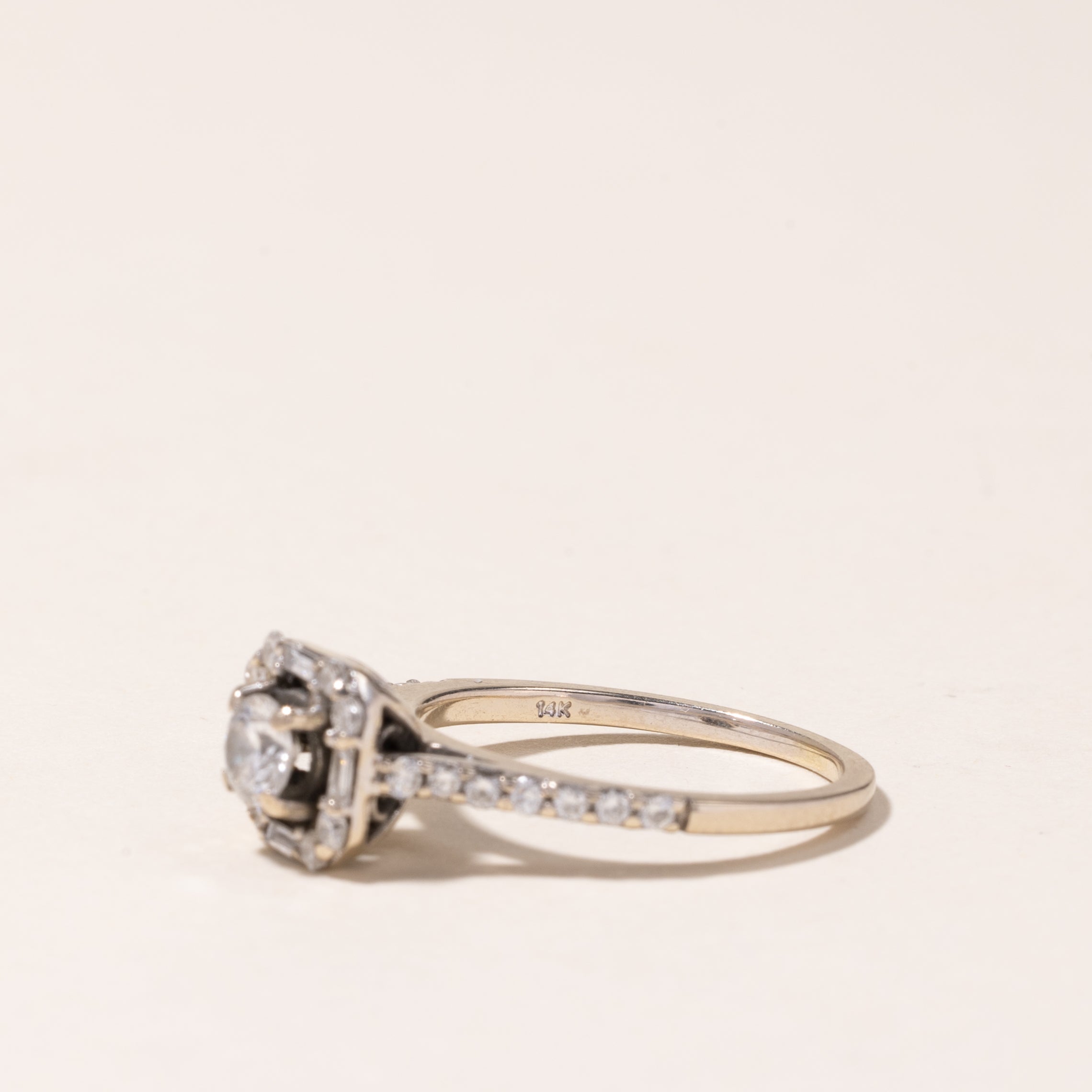 Bague en or blanc 14 carats et diamants | 0,77 ct | Taille 6 |