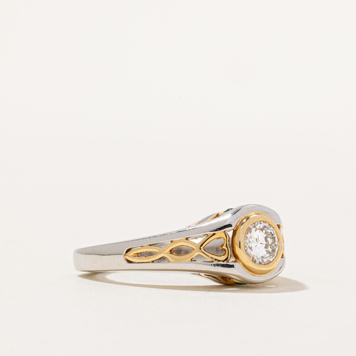 Platinum Diamond & Emerald Ring | 0.50ct, 0.02ctw | SZ 6.25 |