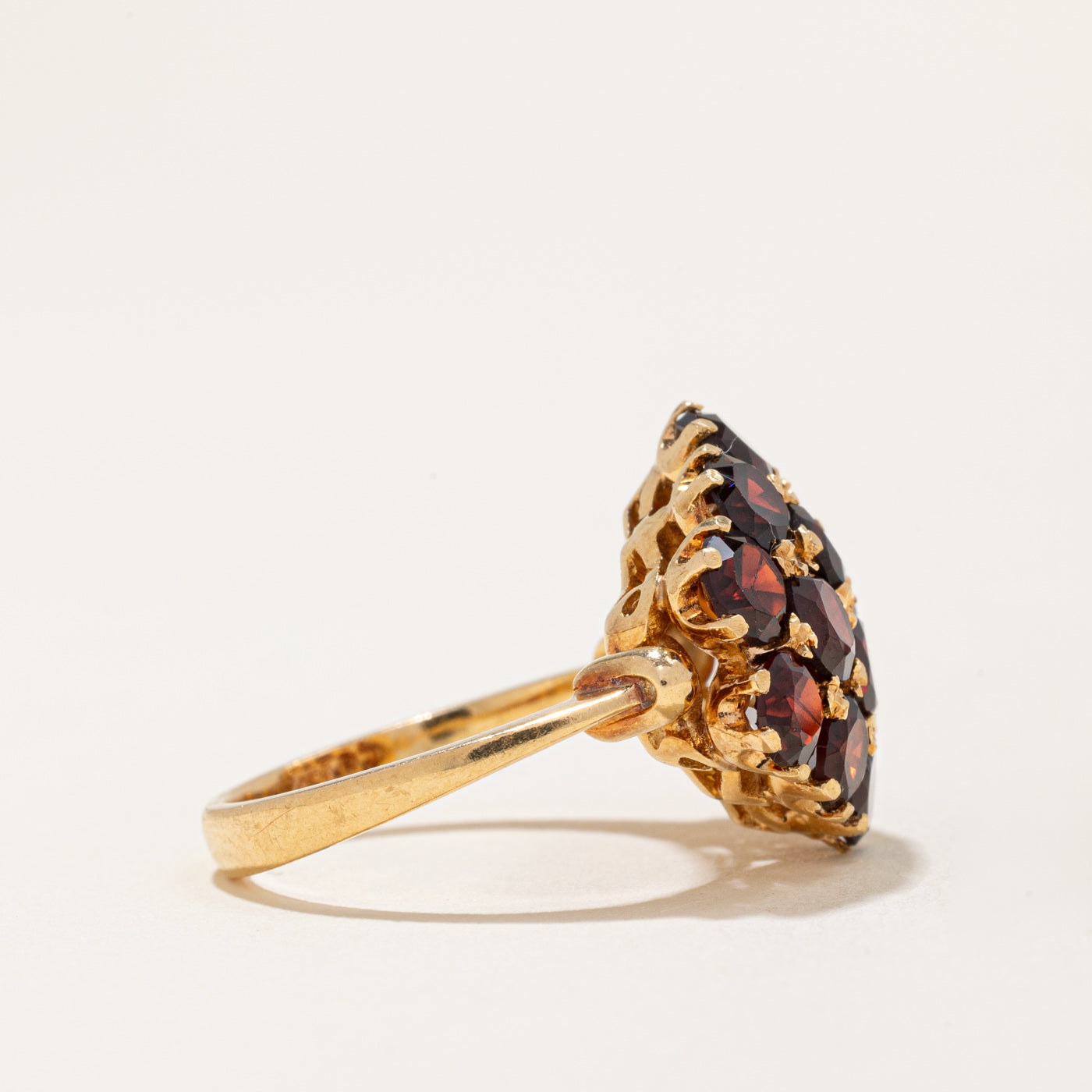 Garnet Cocktail Ring | 4.20ctw | SZ 7 |