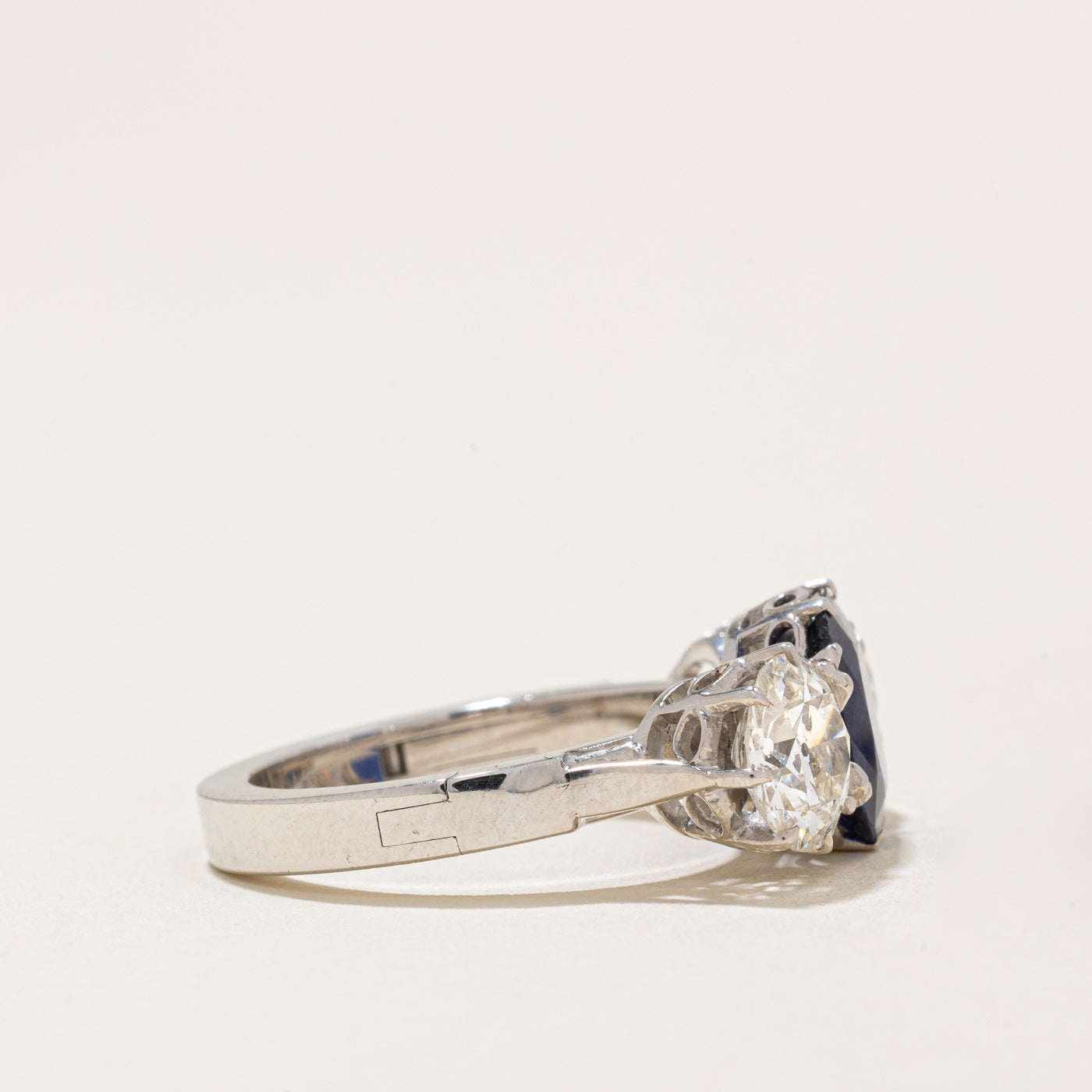 Sapphire & Diamond Hinge Ring | 2.80ct, 2.50ctw | SZ 5.75 |