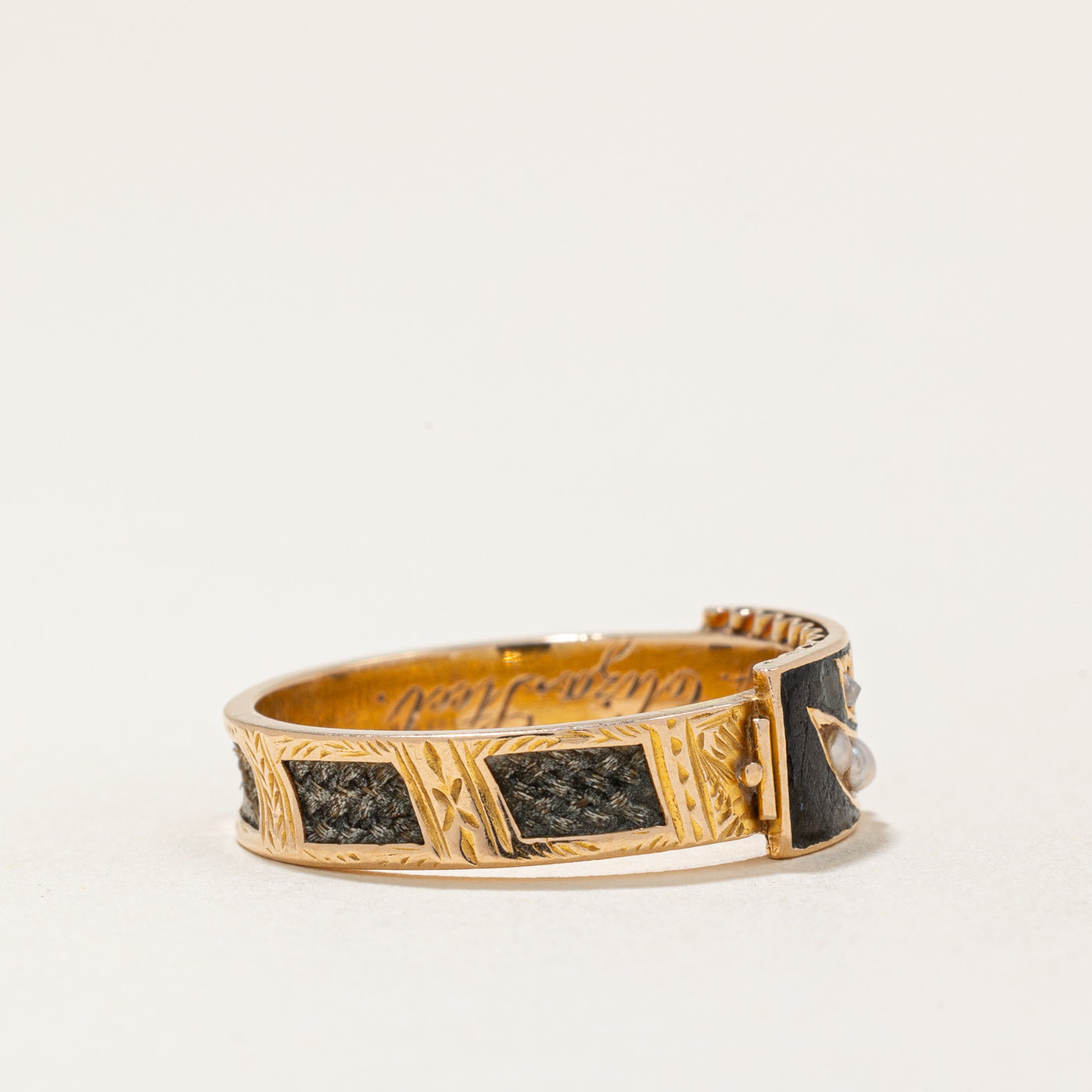 1876 Diamond & Seed Pearl Mourning Ring with Plaited Hair| 0.03ctw | SZ 6.75 |