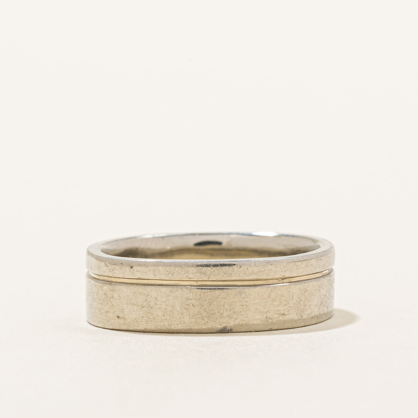 19k White Gold Soft Square Band | SZ 7 |