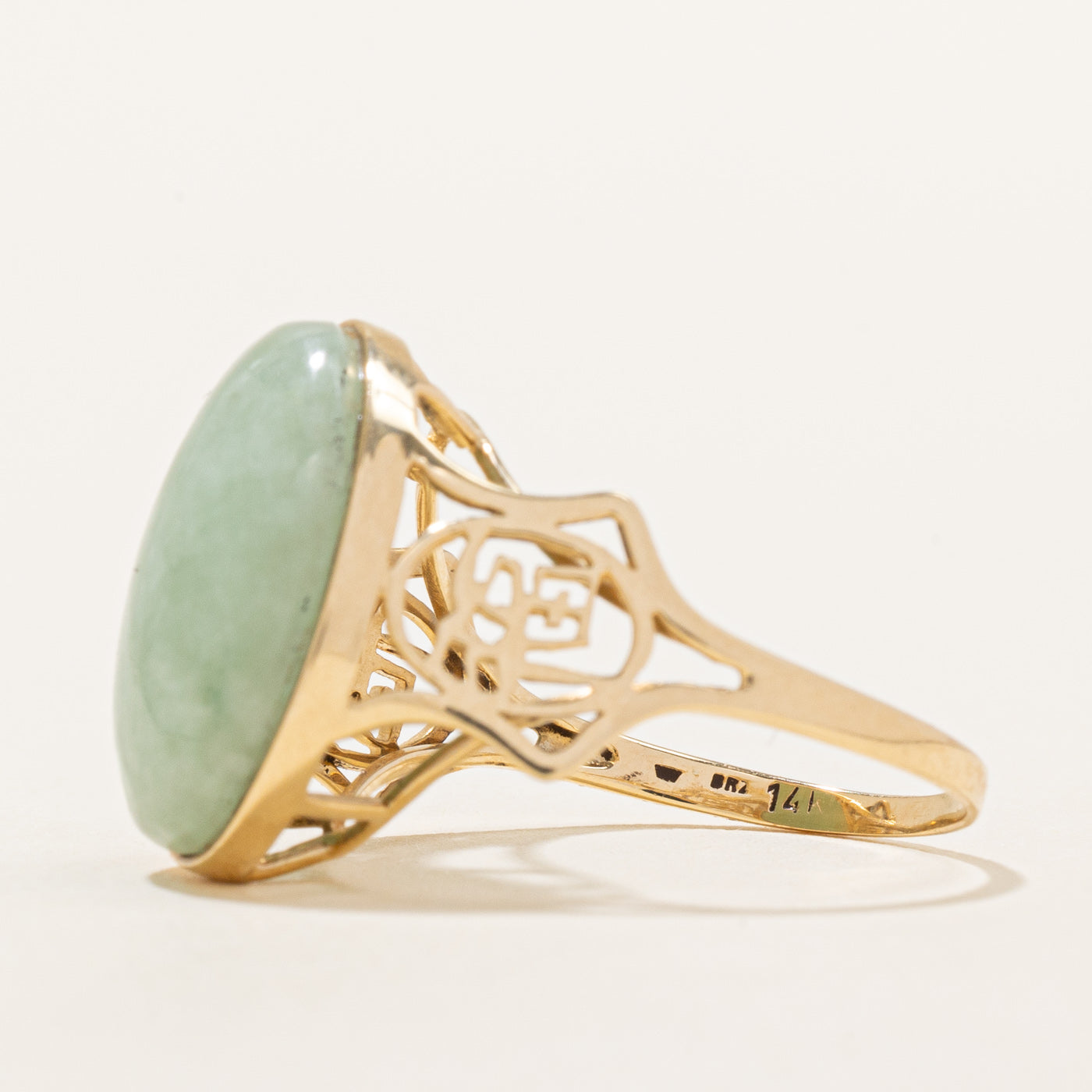 Jadeite Cocktail Ring | 10.00ct | SZ 7.75 |