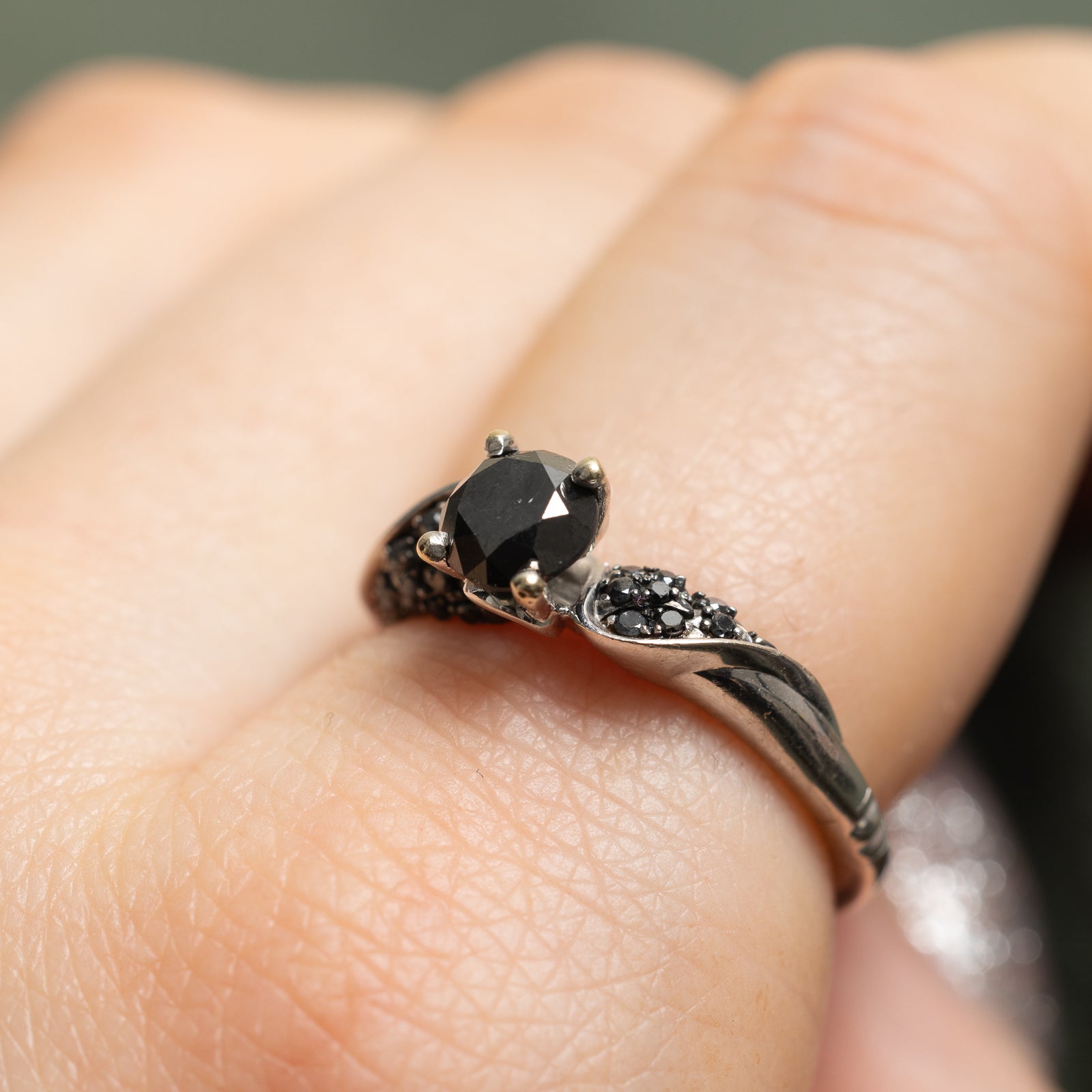 'Disney' Villains Enchanted Collection Black Diamond Ring | 0.80ctw | SZ 6.5 |