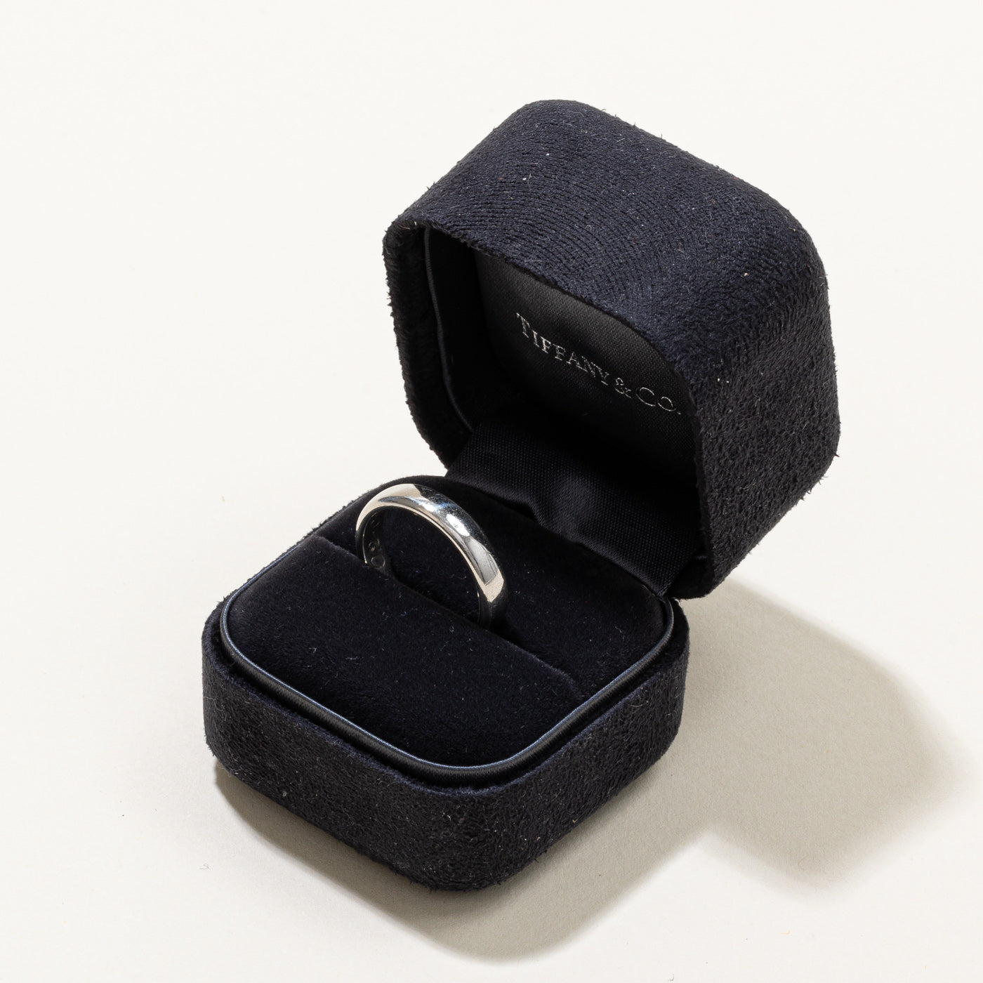 'Tiffany & Co' Platinum Band | SZ 8.25 |