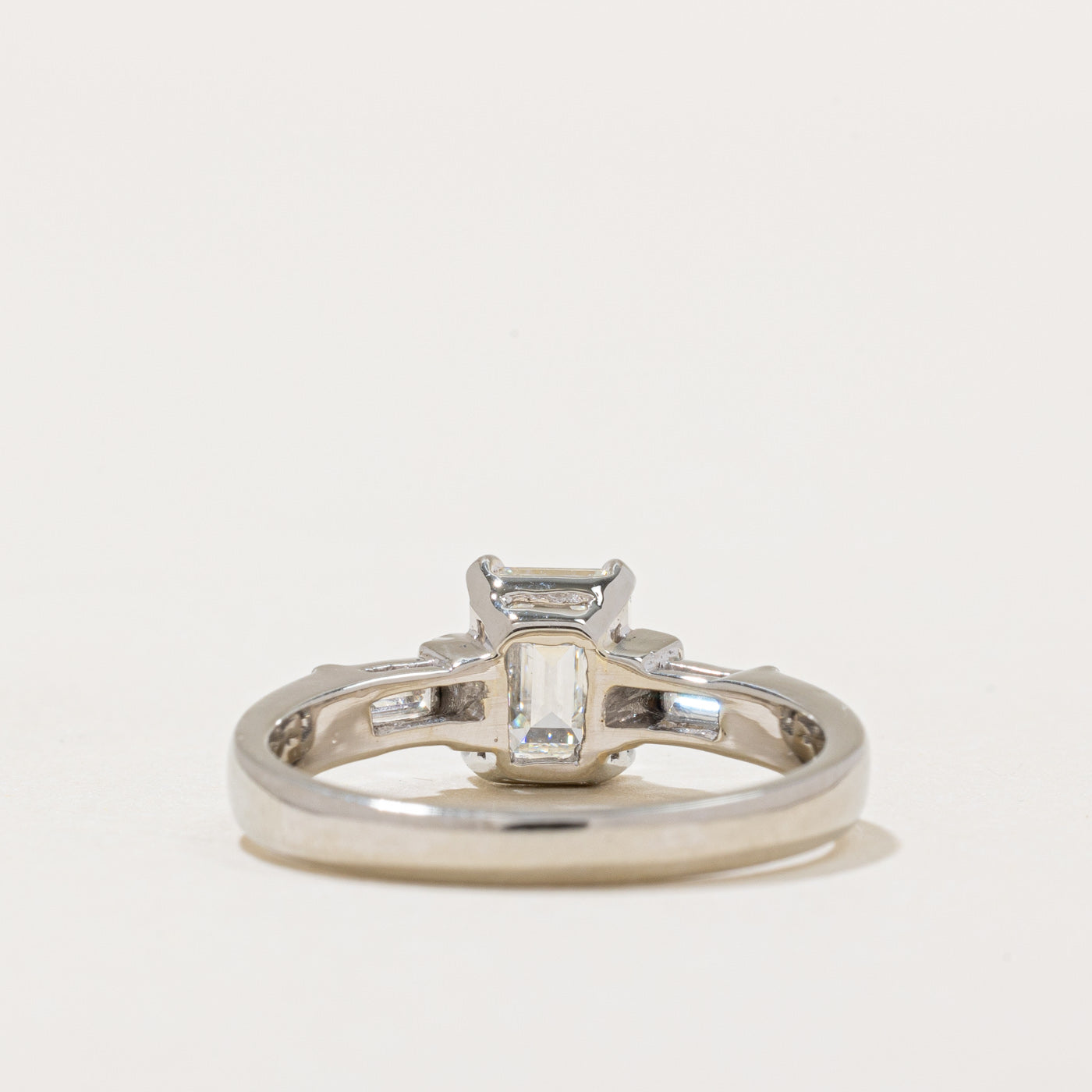 Emerald & Baguette Cut Diamond Engagement Ring | 1.24ctw VS1/VS2 G/H | SZ 6.25 |