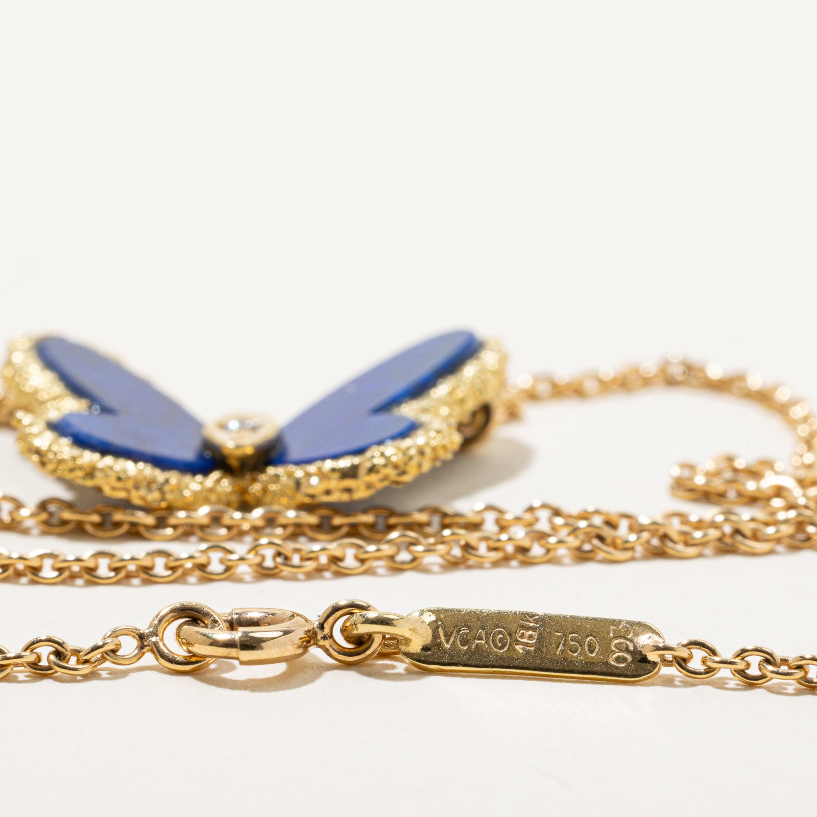 'Van Cleef & Arpels' 1970s Vintage Flying Beauties Lapis Lazuli Necklace | 1.60ctw, 0.03ct | 17" |