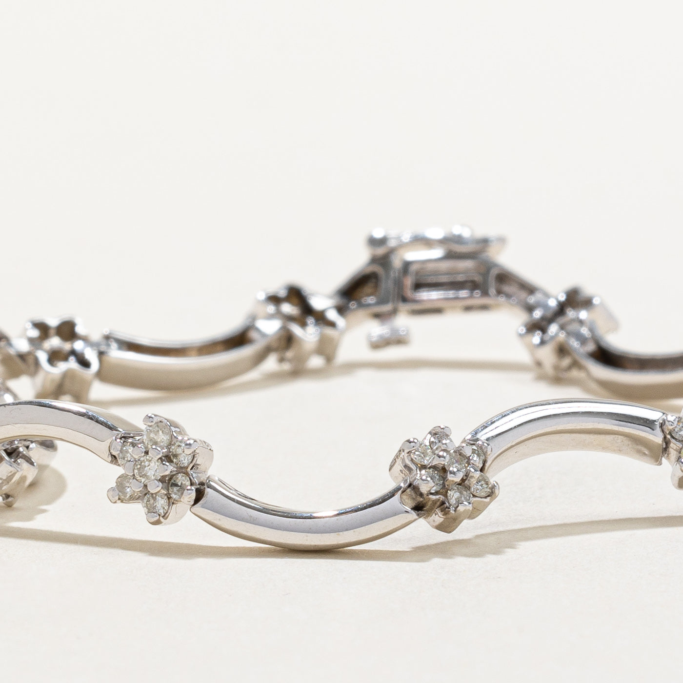 Diamond Floral Link Bracelet | 1.40ctw | 7" |