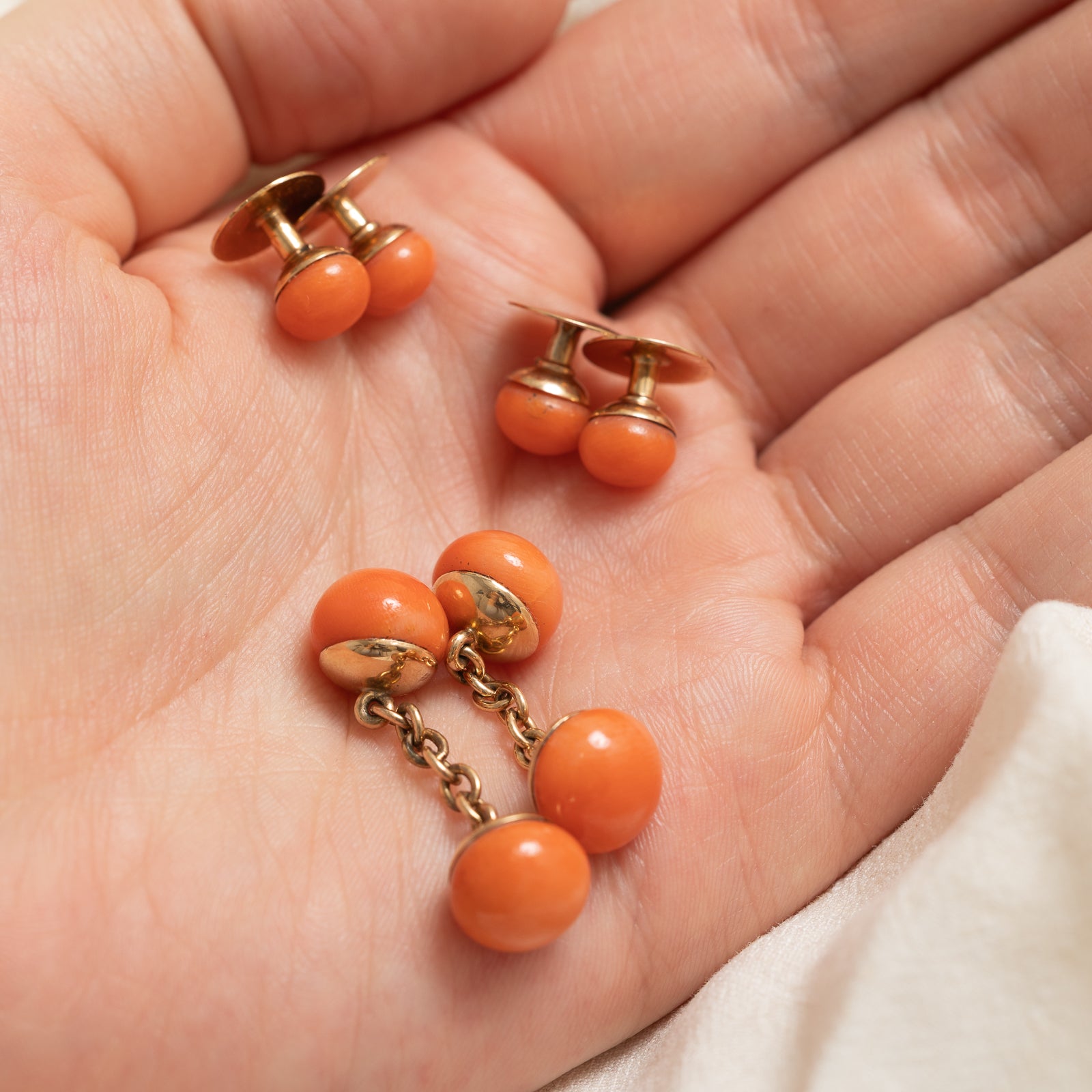 Victorian Solitaire Coral Cufflink Set | 34.00ctw