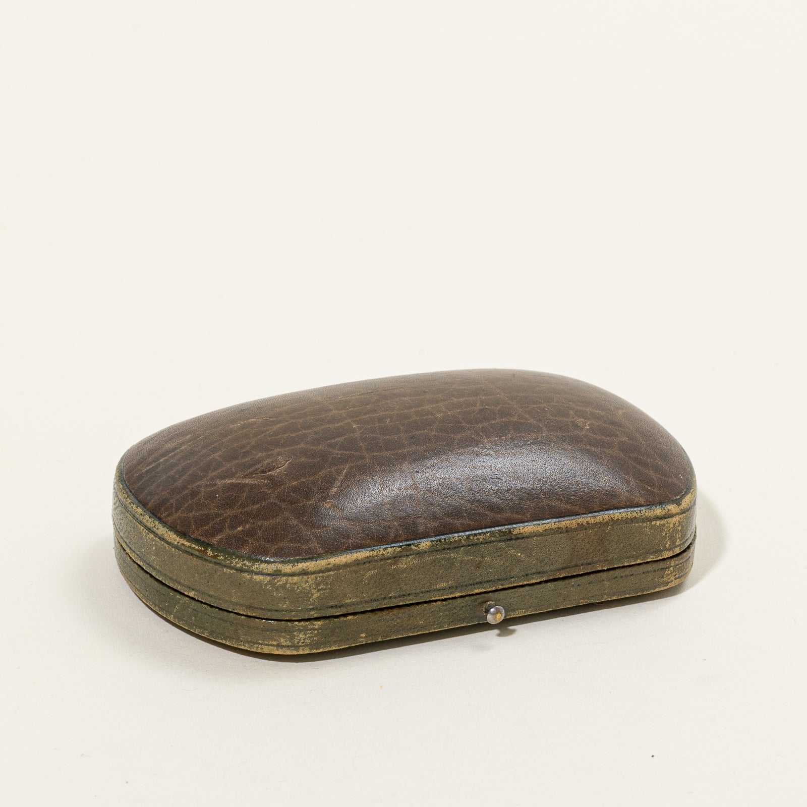 Victorian Solitaire Coral Cufflink Set | 34.00ctw