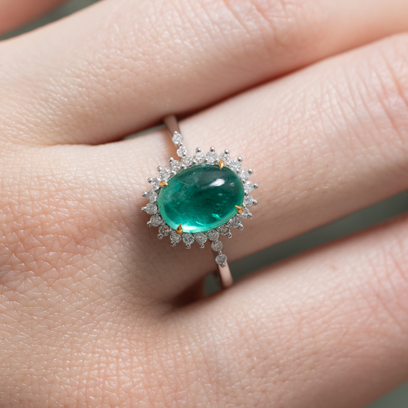 Cabochon Emerald & Diamond Halo Ring | 3.20ct, 0.26ctw | SZ 8