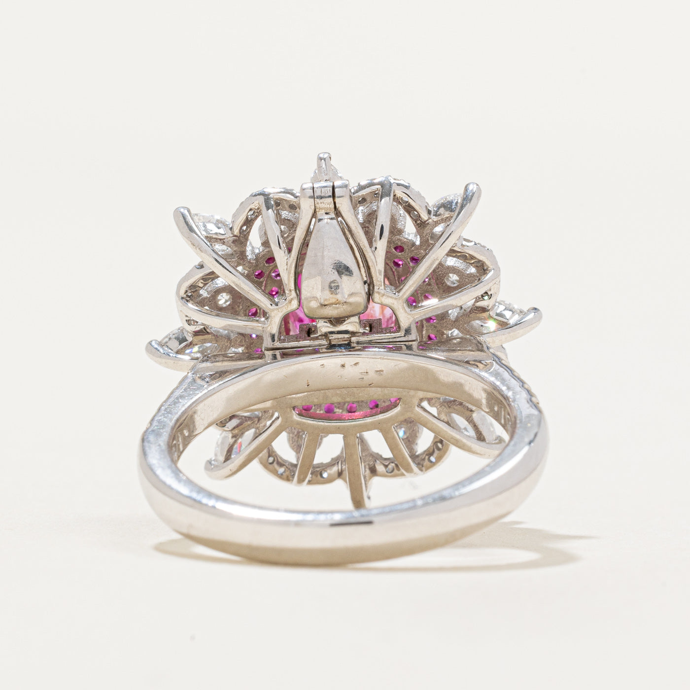 Pendentif et bague convertibles en rubis et diamants GRS | 2,17 ct, 1,01 ct au total | Taille 6,5