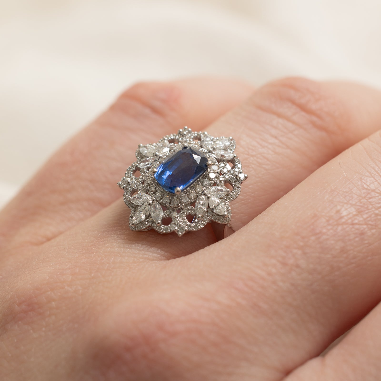 Unheated Cornflower Blue Sapphire & Diamond Engagement Ring | 1.29ct, 0.73ctw | SZ 5.75