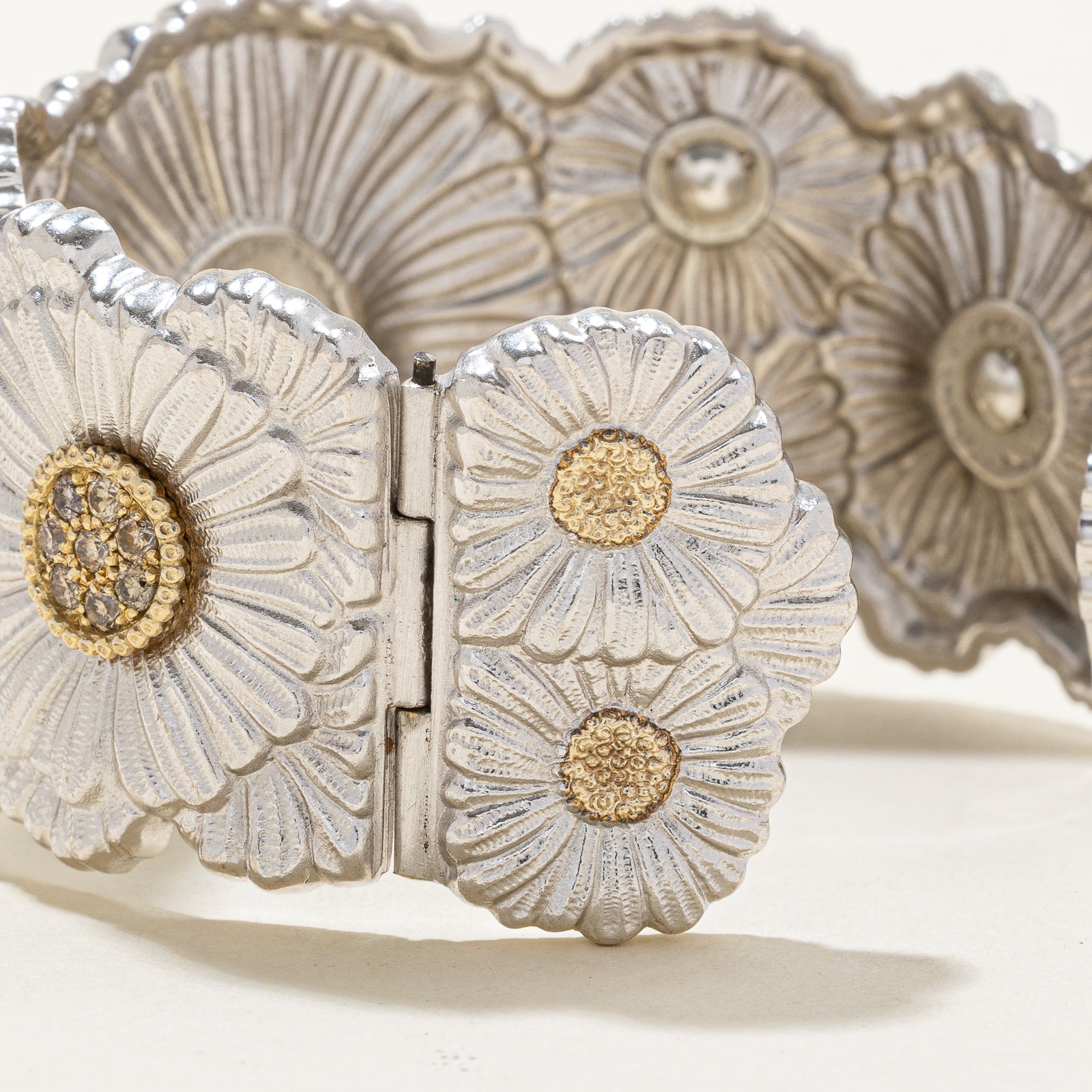 'Buccellati' Blossoms Diamonds Bracelet | 1.60ctw | 6"