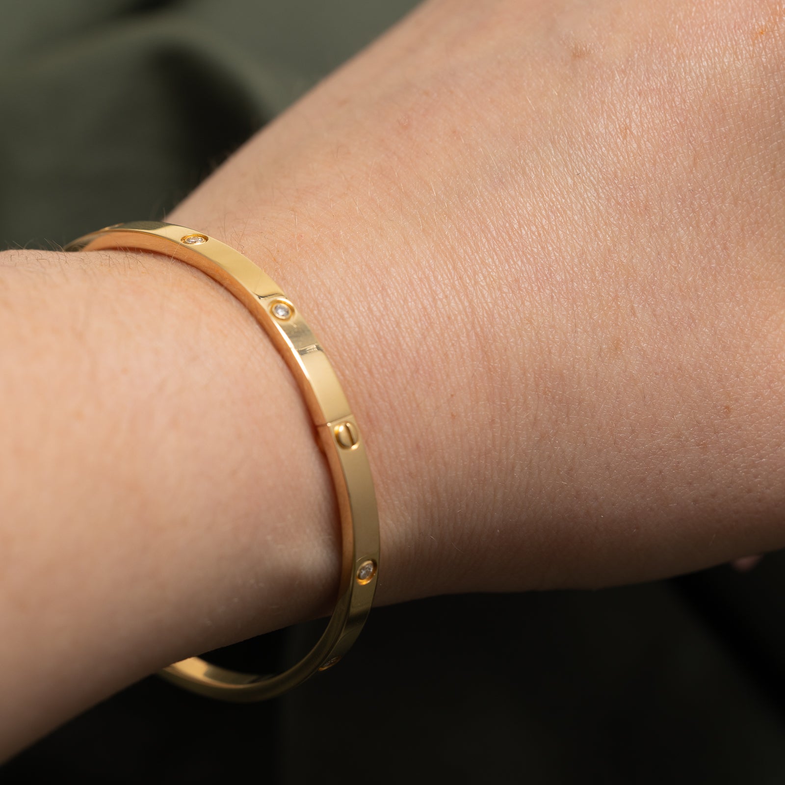 'Cartier' LOVE Bracelet Small Model 10 Diamonds | 0.21ctw | 7.25"