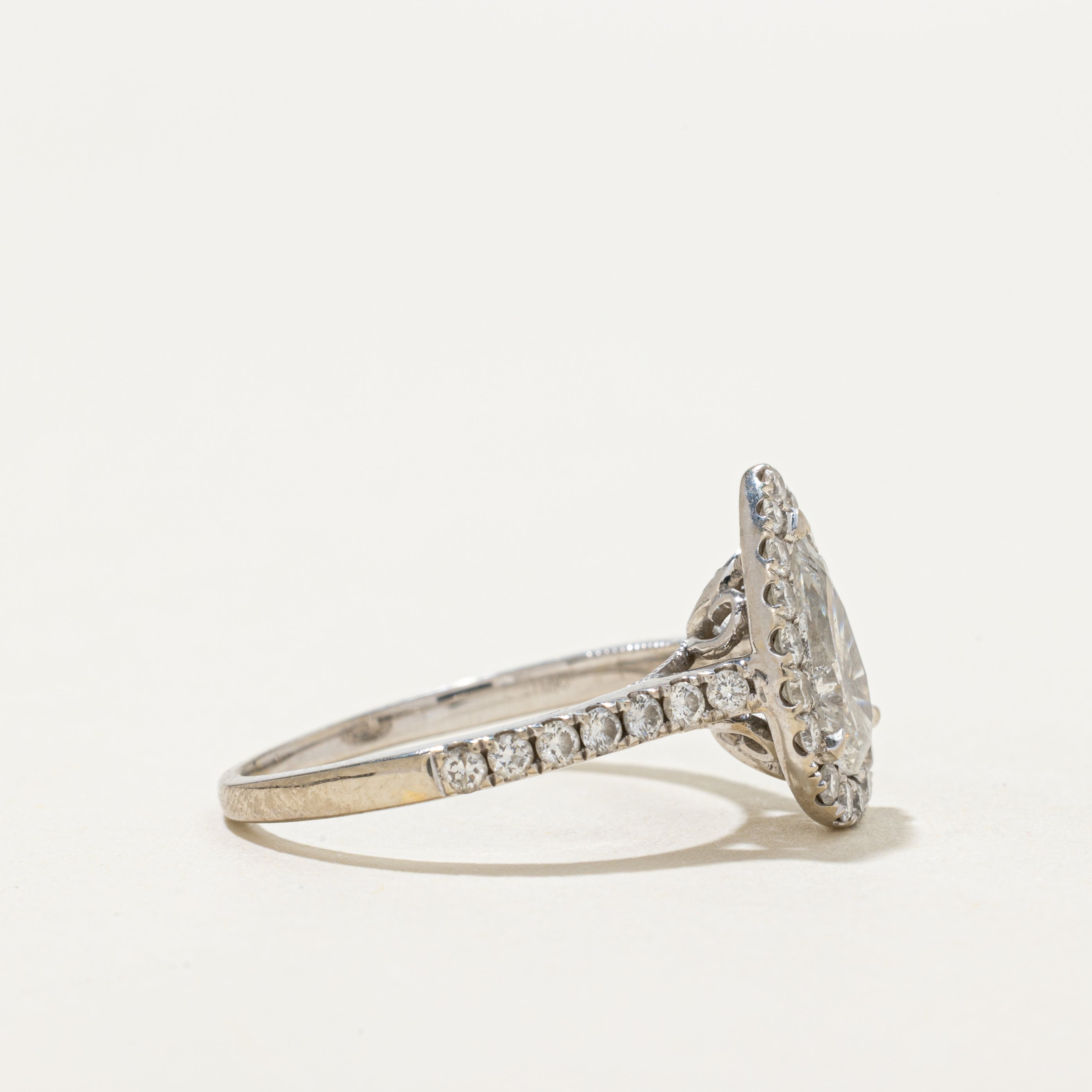18k Pear Cut Diamond Halo Ring | 1.58ctw | SZ 6