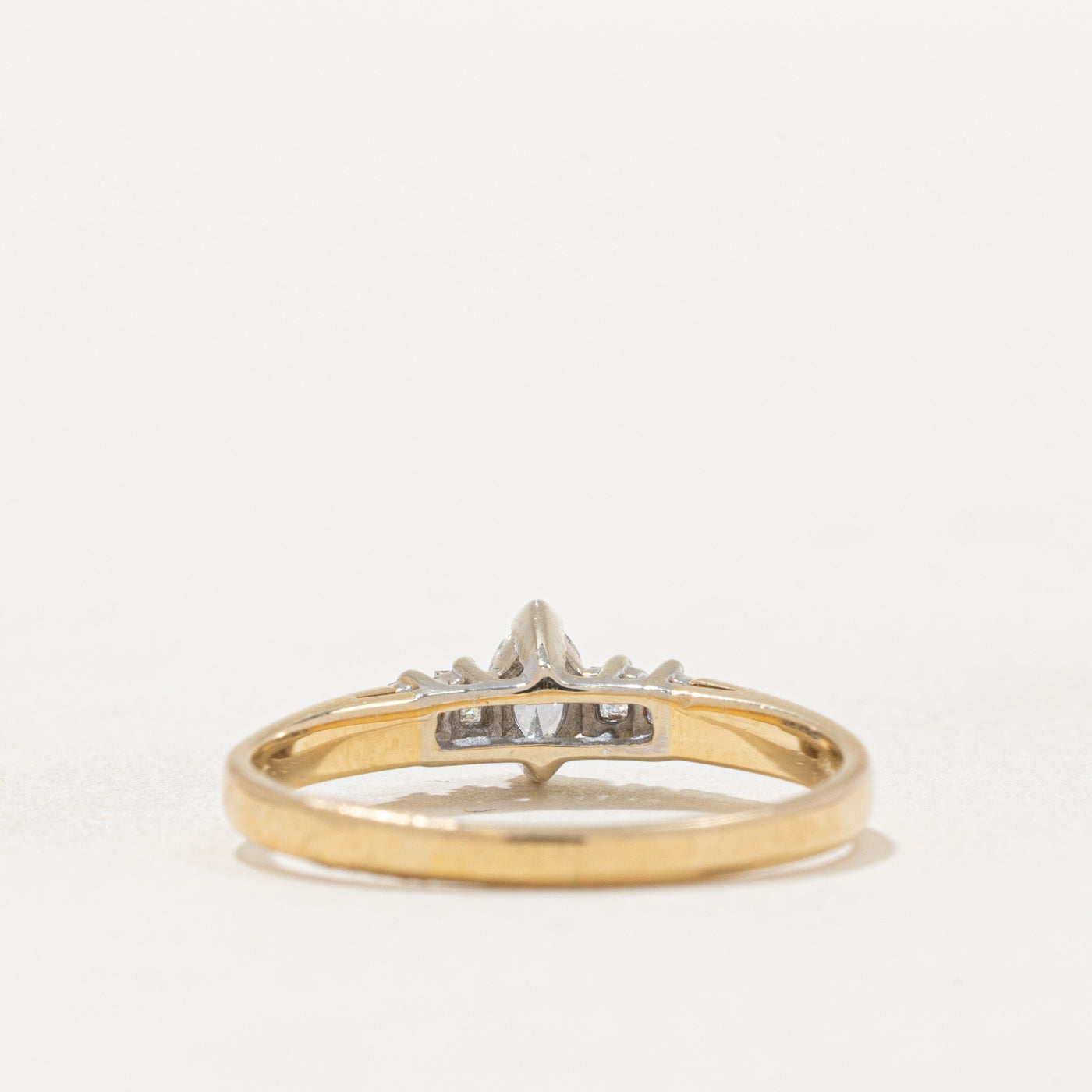 Marquise Cut Diamond Ring | 0.25ctw | SZ 6.75 |
