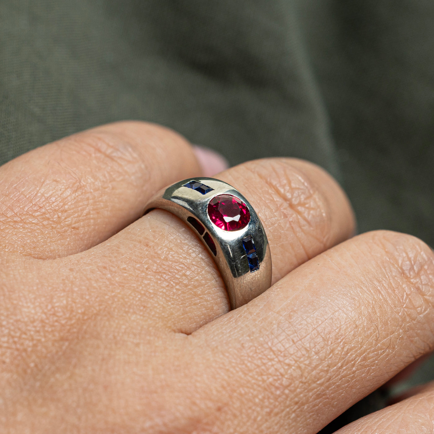 18K Flush Set Sapphire Synthetic Sapphire & Synthetic Ruby Ring | SZ 8