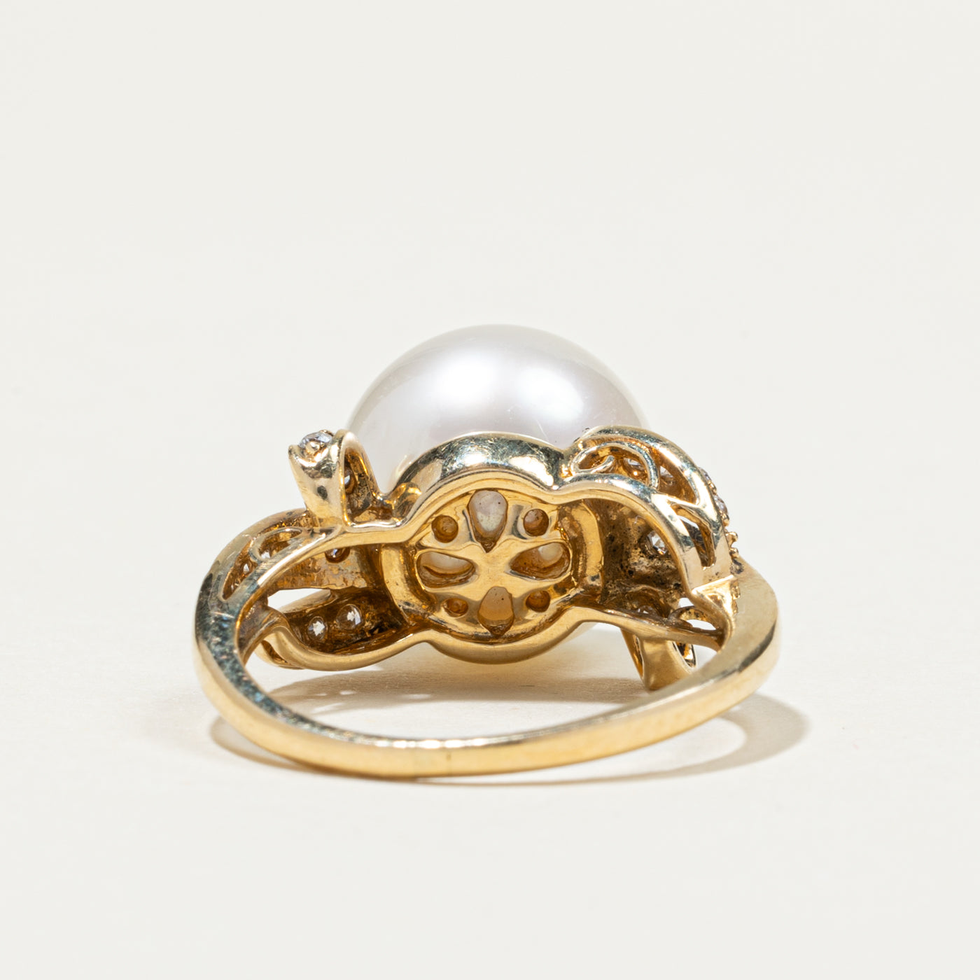 South Sea Pearl & Diamond Cocktail Ring | 0.28ctw | SZ 5.25