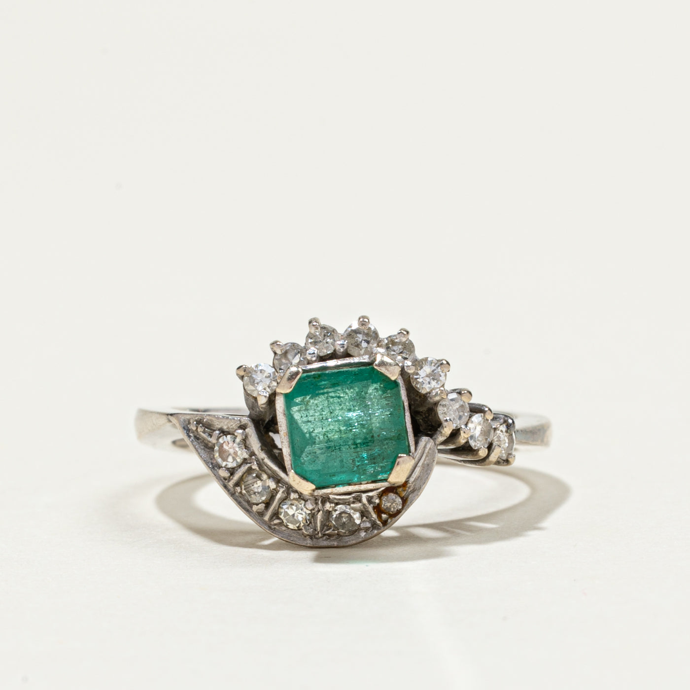 Beryl & Diamond Ring | 0.82ct, 0.23ctw | SZ 5.75