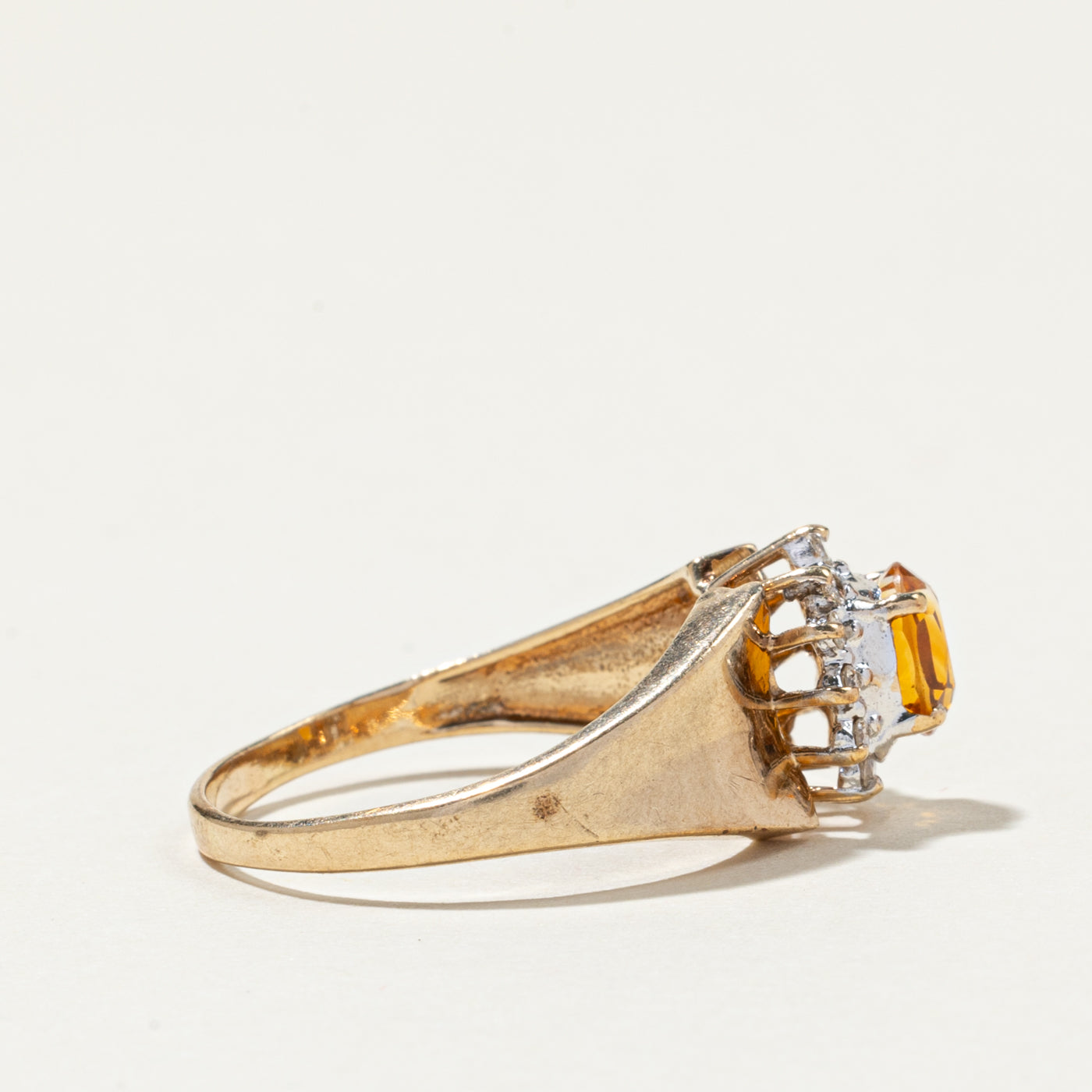 Oval Cut Citrine & Diamond Tapered Petal Ring | 0.70ct, 0.10ctw | SZ 10.75