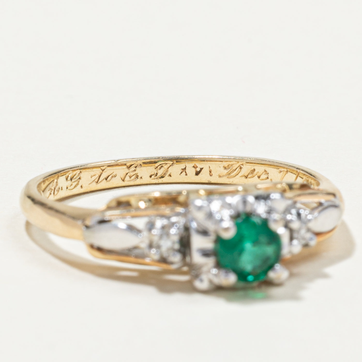 Vintage Emerald & Diamond Ring | 0.20ct, 0.03ctw | SZ 6.25