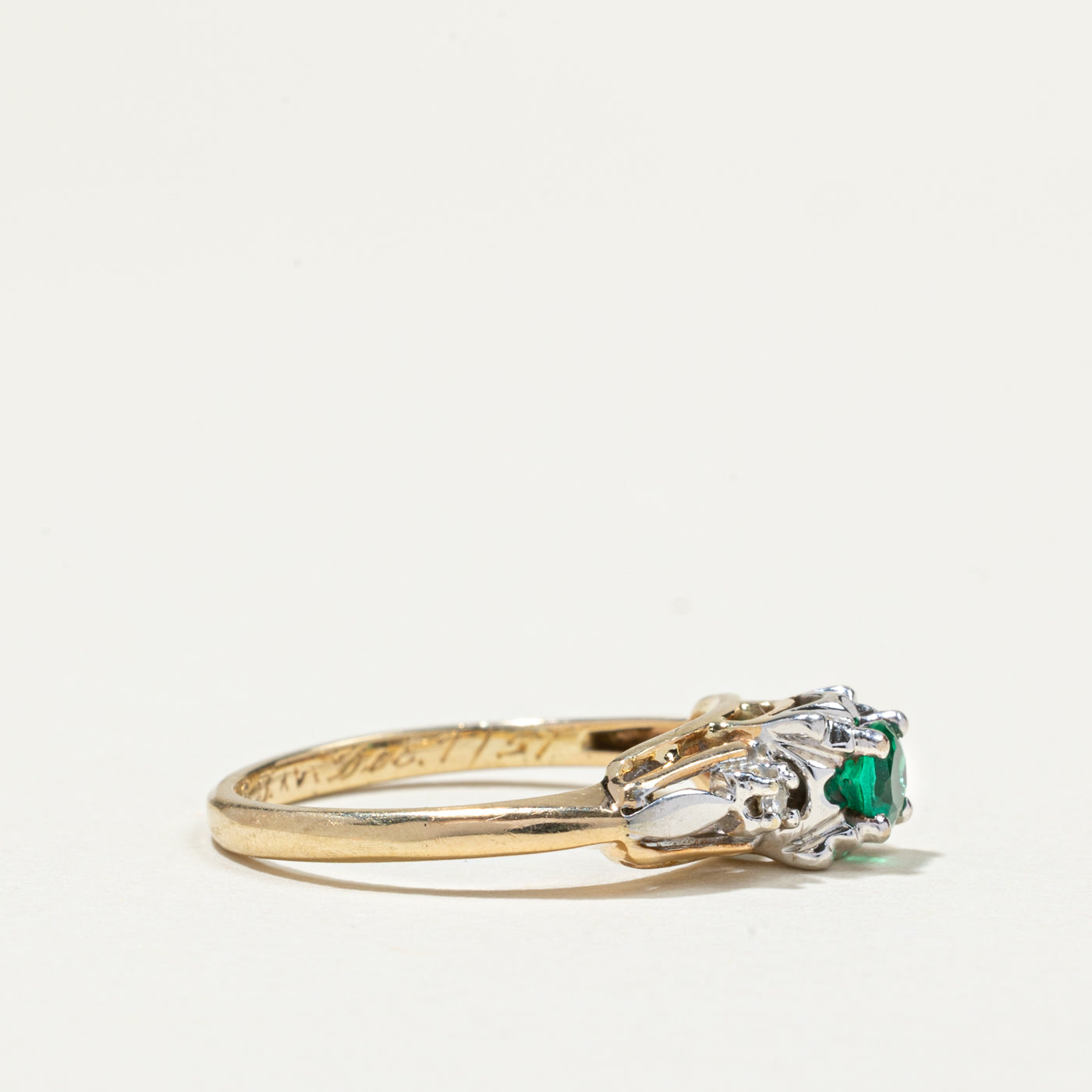 Vintage Emerald & Diamond Ring | 0.20ct, 0.03ctw | SZ 6.25