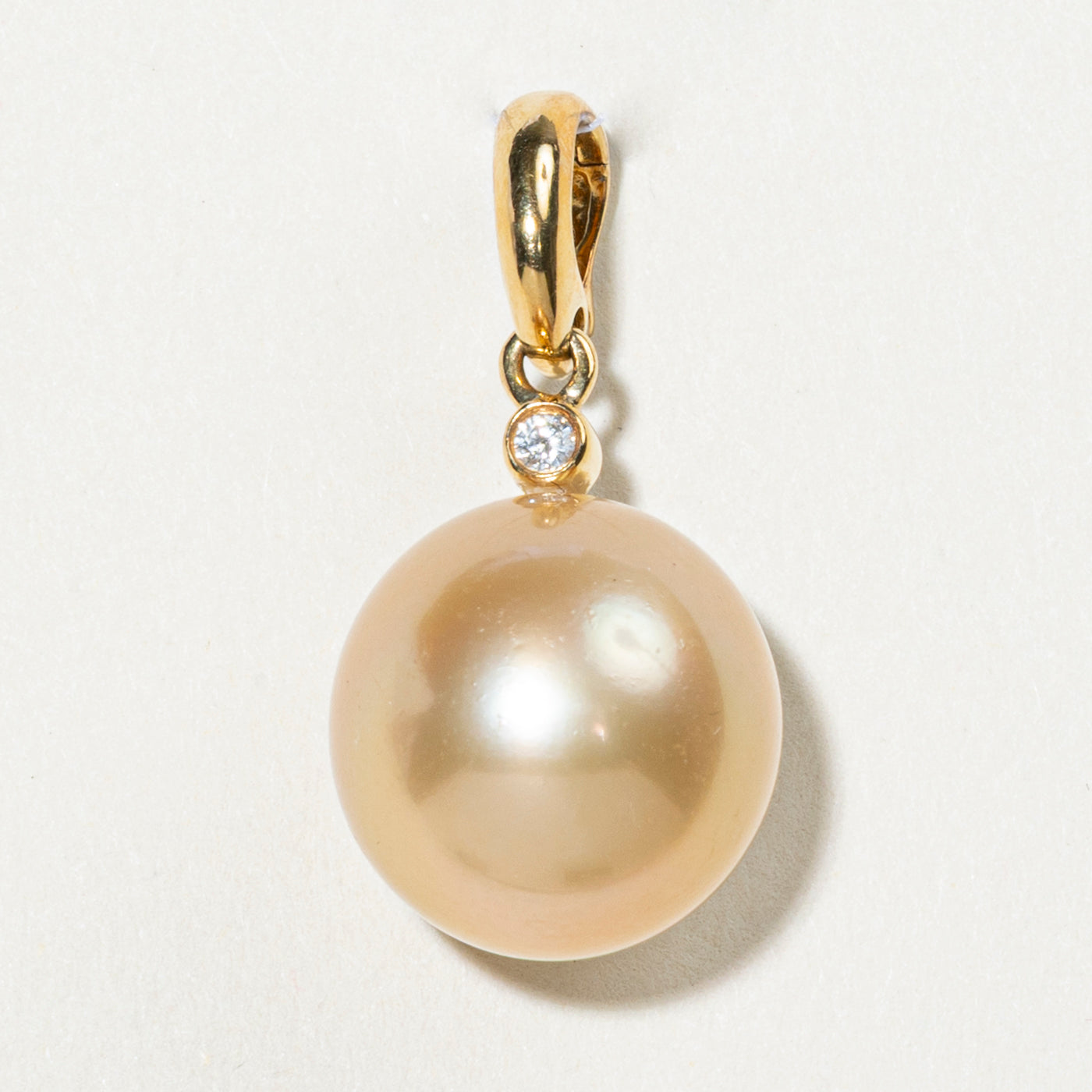 South Sea Pearl & Diamond Pendant | 13.5-14.00mm, 0.03ct