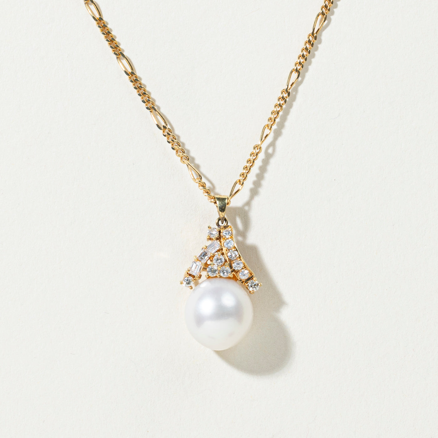 Collier de perles des mers du Sud et diamants | 11,30-12,00 mm, 0,25 ct | 43 cm