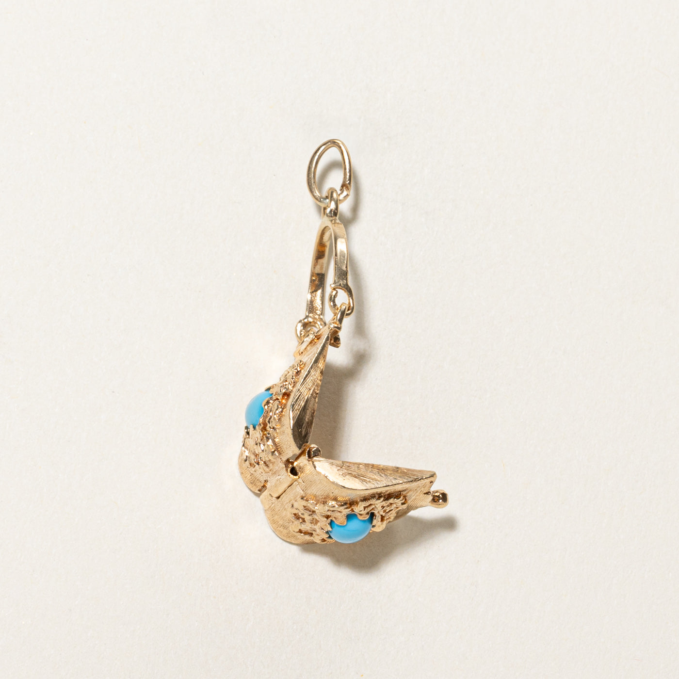 Vintage Turquoise Purse Pendant | 0.60ct