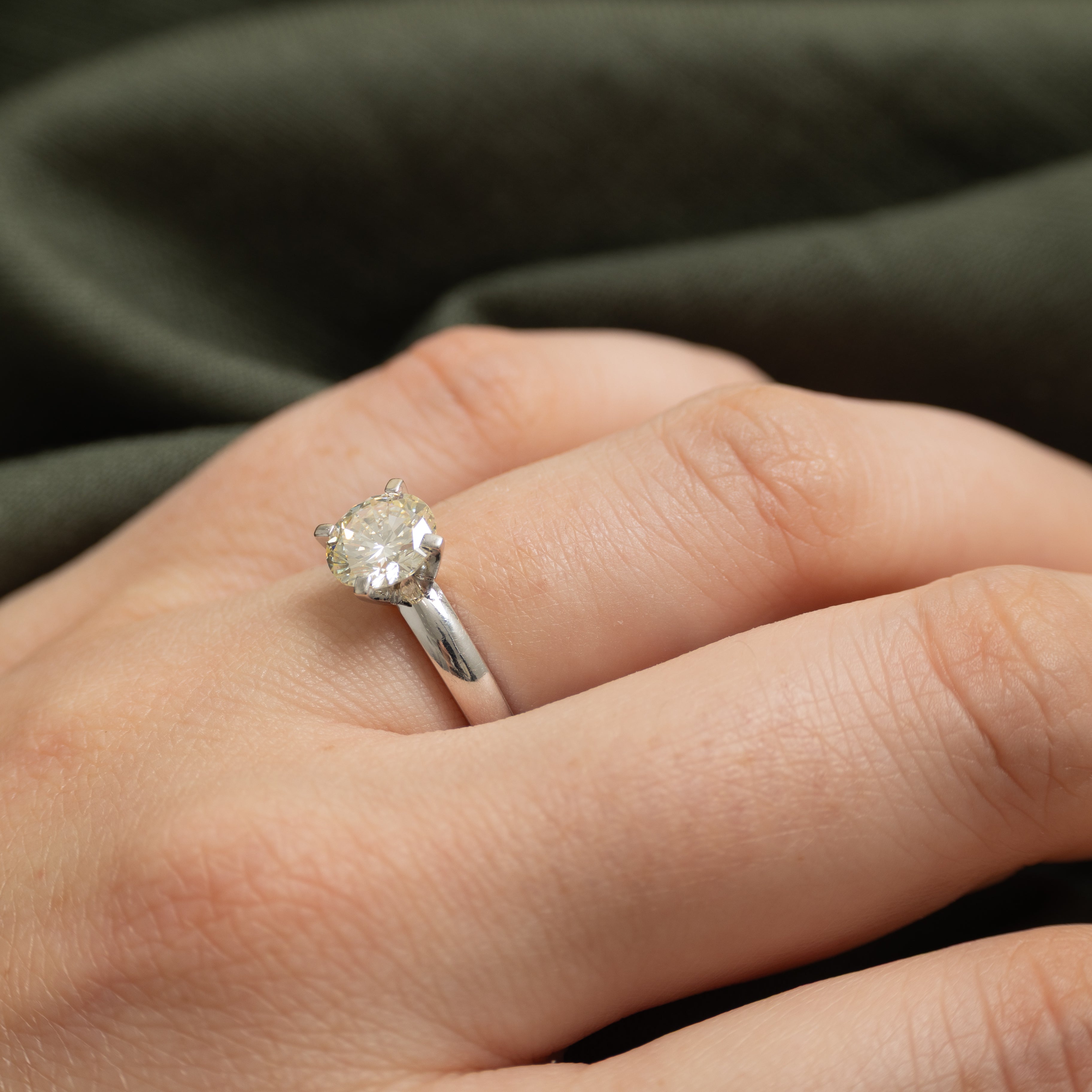18k Solitaire Natural Diamond Engagement Ring | 1.25ct | SZ 5