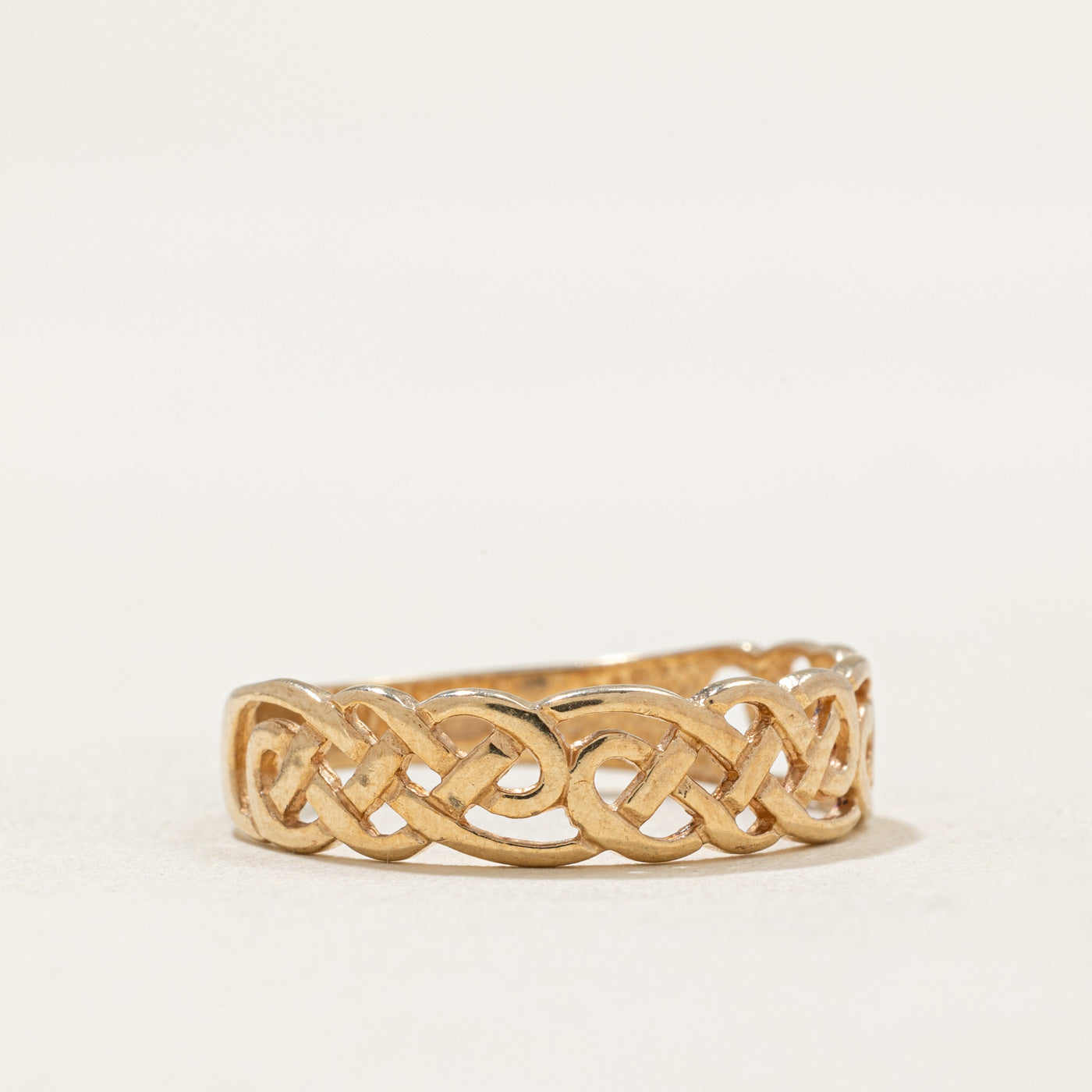 Sheffield 9k Yellow Gold Braided Band | SZ 6.75