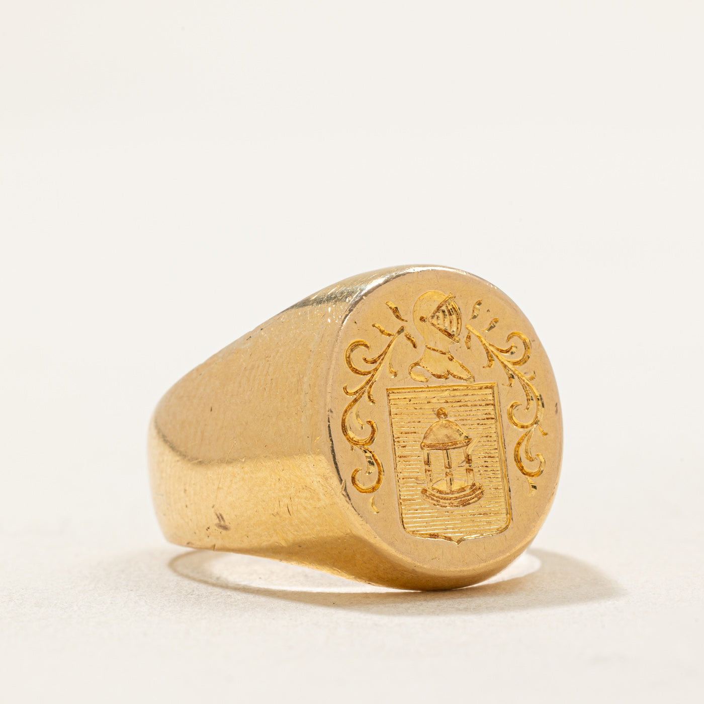 1973 Stockholm 18k Yellow Gold Family Crest Ring | SZ 9