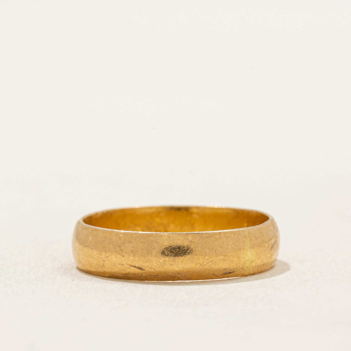 Kuwait Hallmarked 22k Yellow Gold Wedding Band | 4.25mm | SZ 5.25