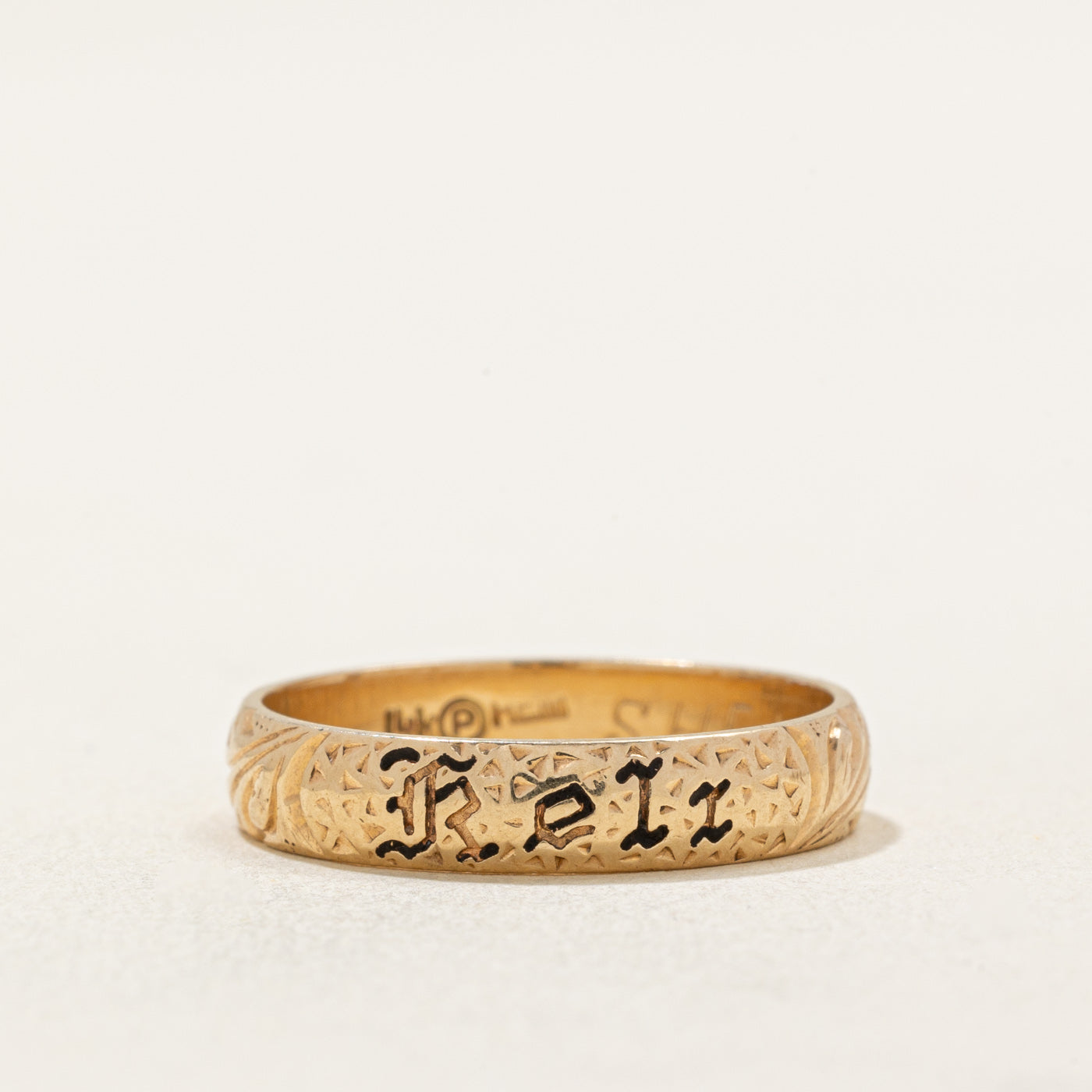 14k Yellow Gold Engraved Band | 3.85mm | SZ 6.75