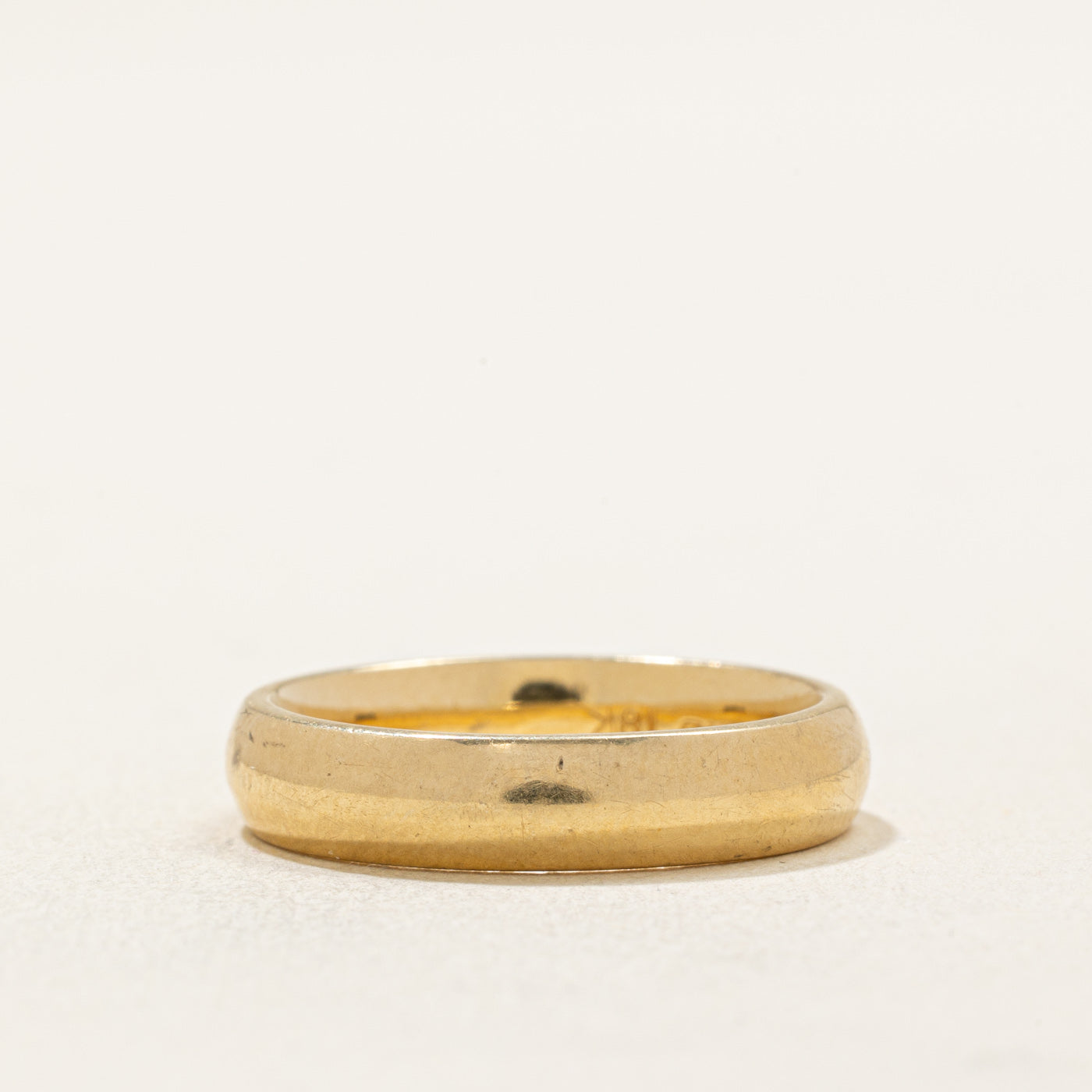 18k Yellow Gold Wedding Band | 4.10mm | SZ 5.75