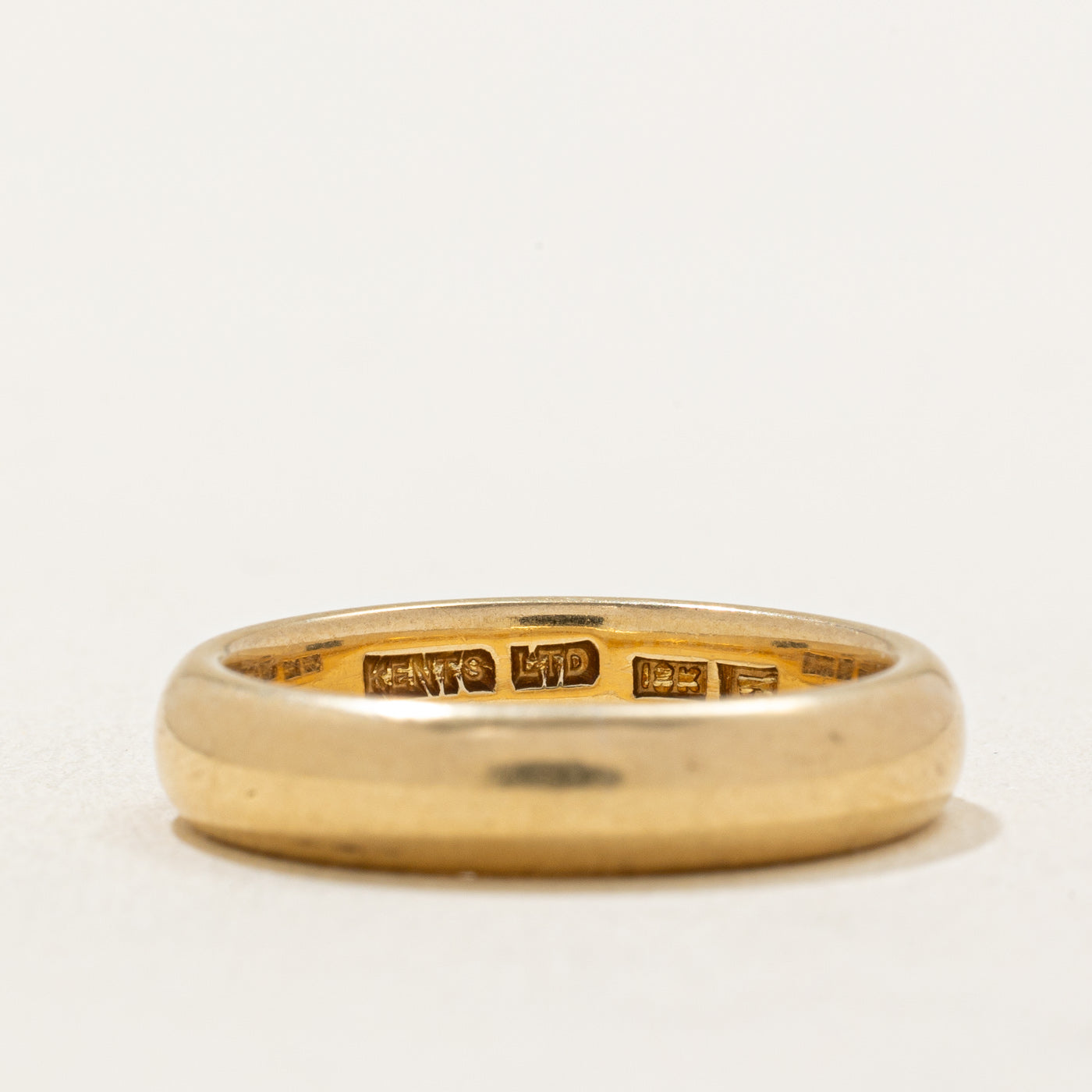 18k Yellow Gold Wedding Band | 4.55mm | SZ 7.25