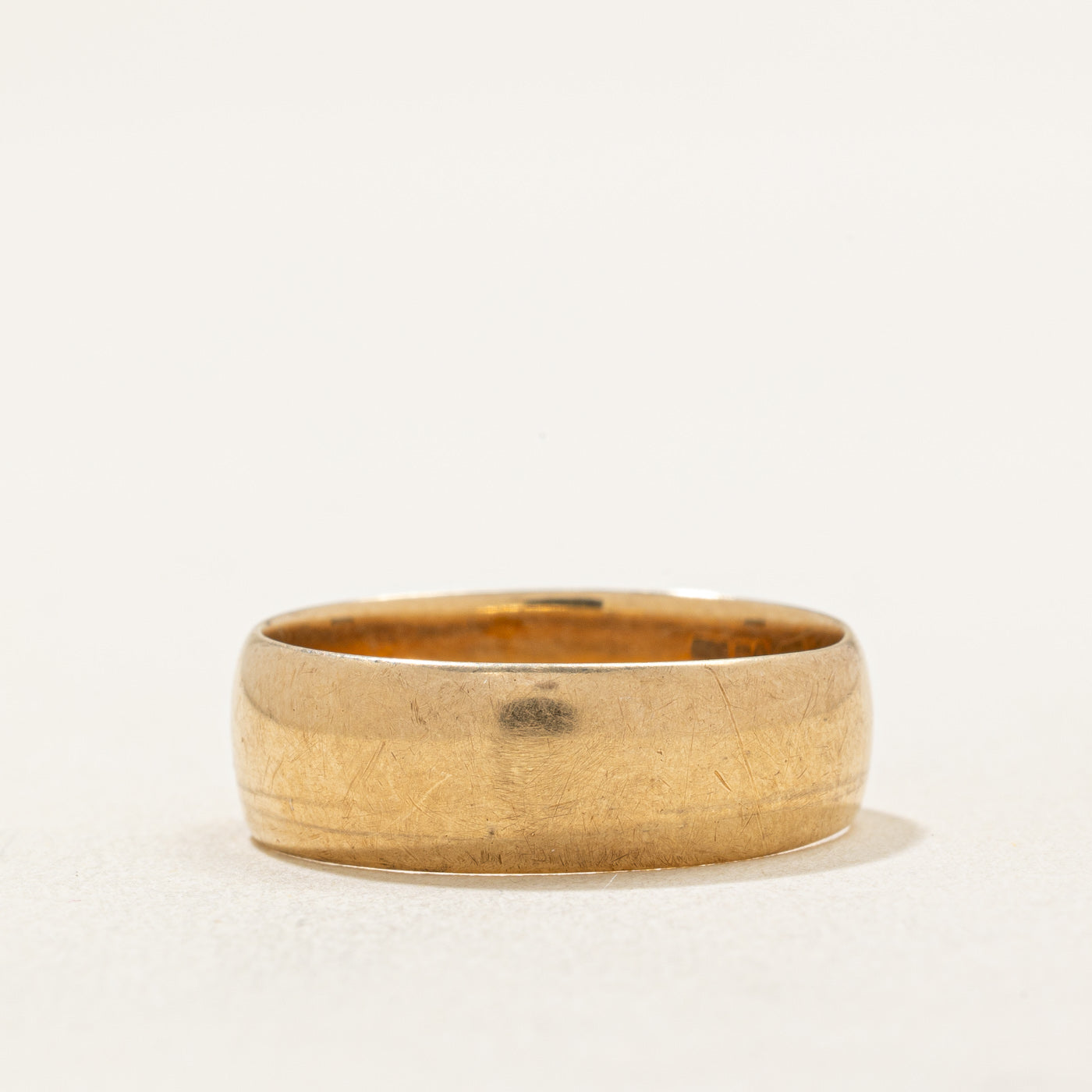 14k Yellow Gold Wedding Band | 6.65mm | SZ 7.25