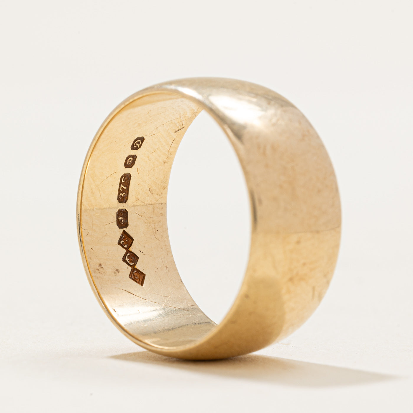 1978 London 9k Yellow Gold Wedding Band | 8.85mm | SZ 7.75