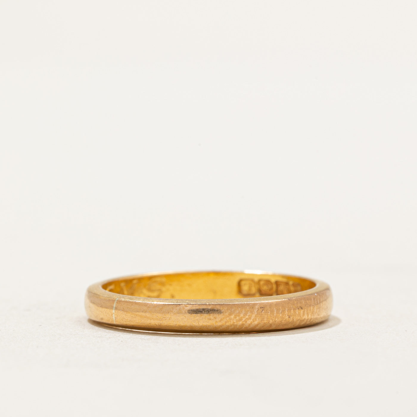 Alliance en or jaune 22 carats Birmingham 1935 | 2,60 mm | Taille 6,25