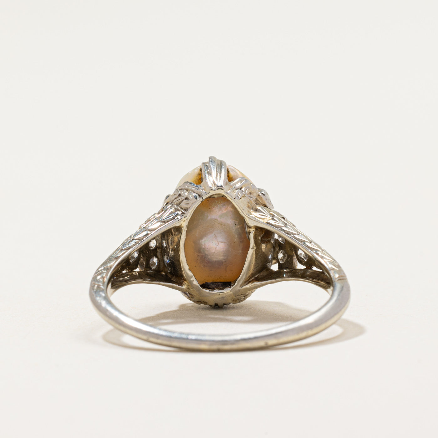 18k White Gold Pearl & Diamond & Ring | 0.22ctw | SZ 7.25