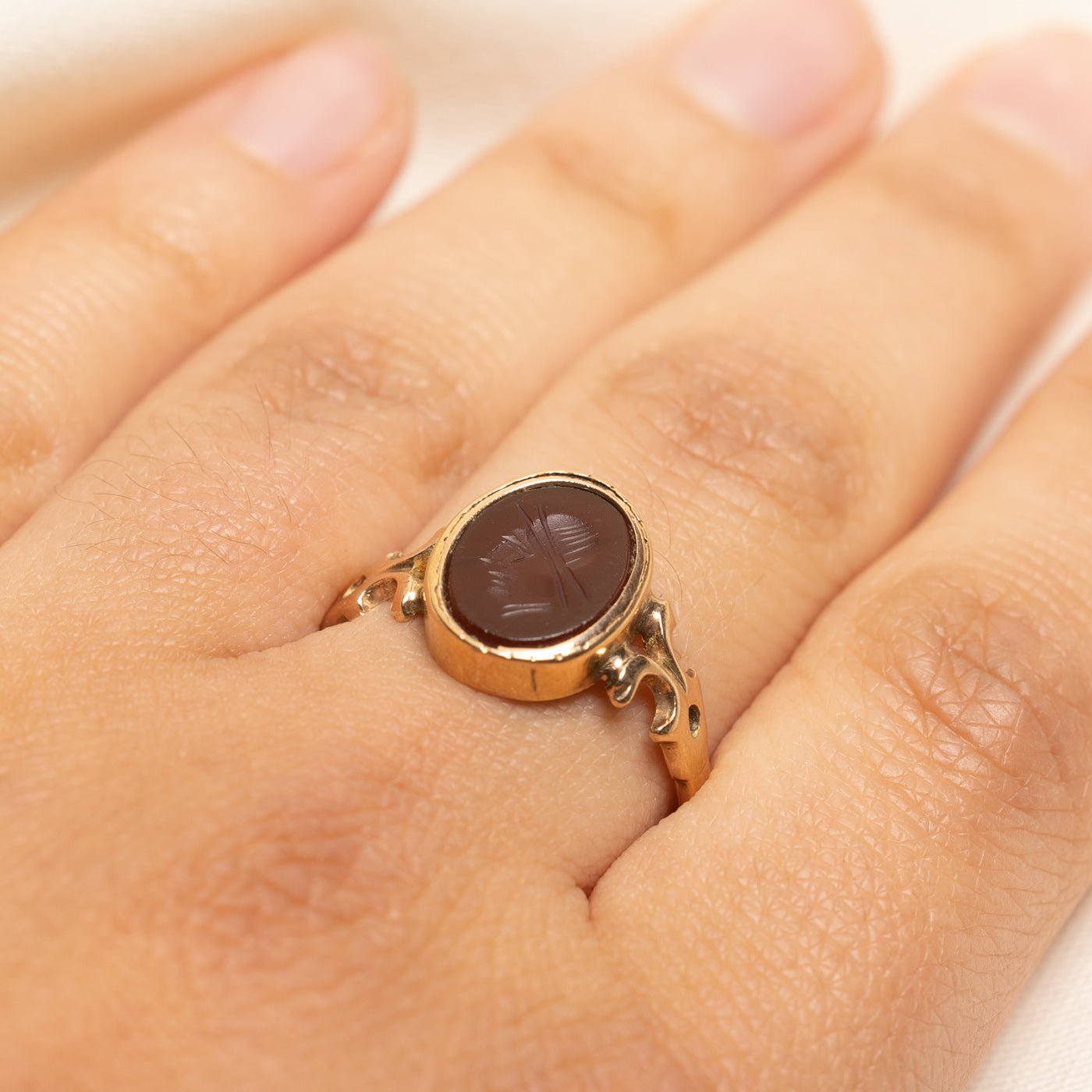 Vintage Carnelian Intaglio Ring | 2.25ct | SZ 8.5