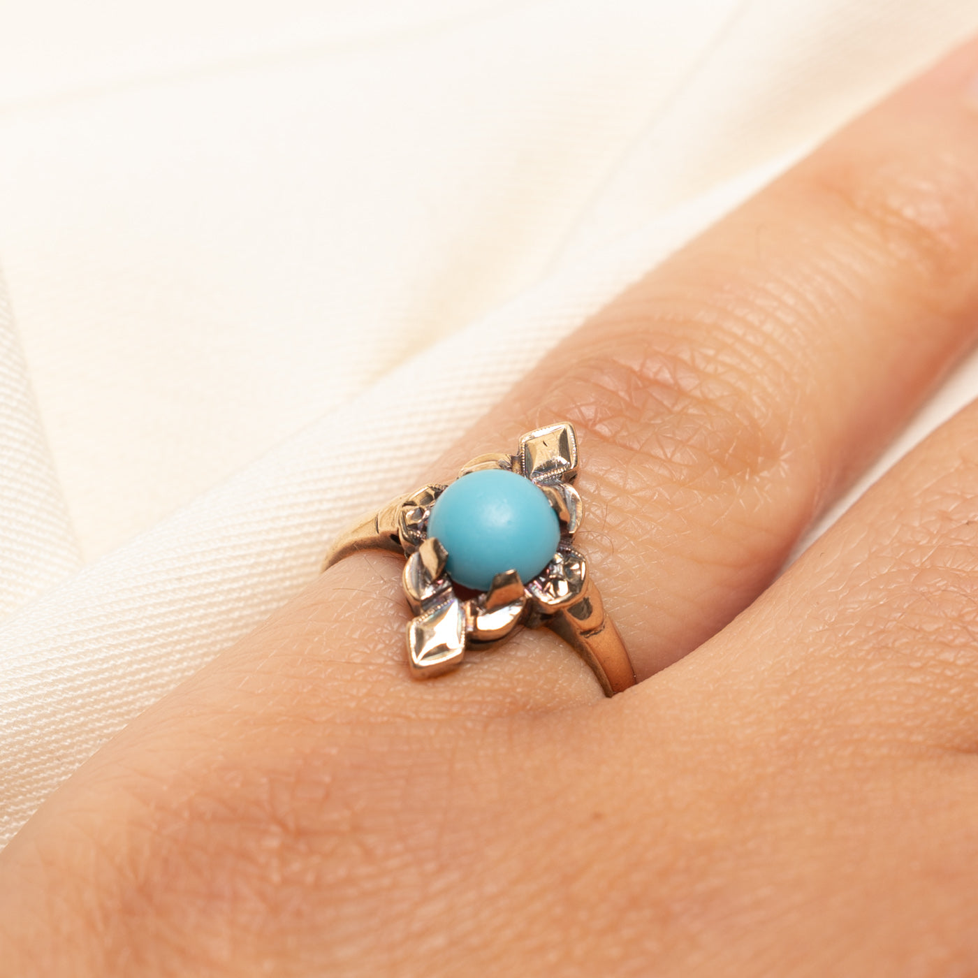 Turquoise Cabochon Ring | 0.95ct | SZ 4.75