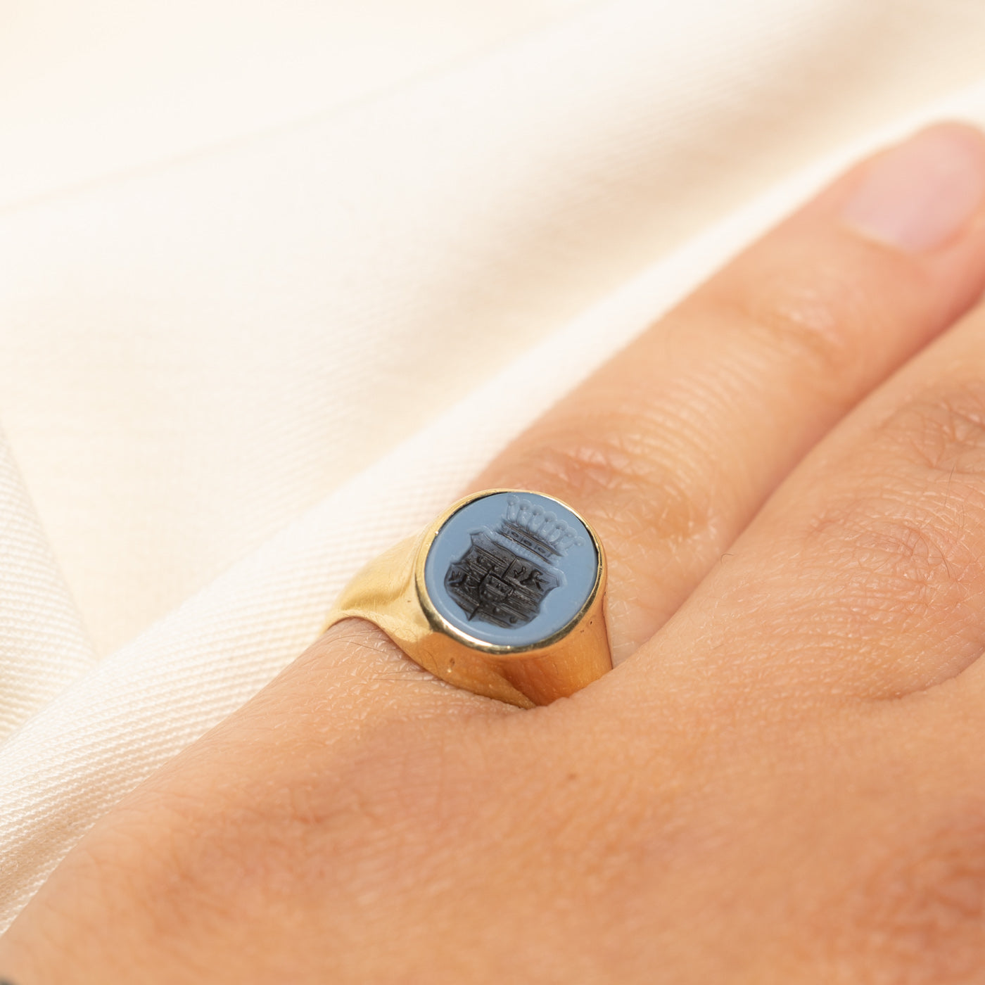 Vintage Carved Crest Intaglio Sardonyx Ring | 2.00ct | SZ 5.25