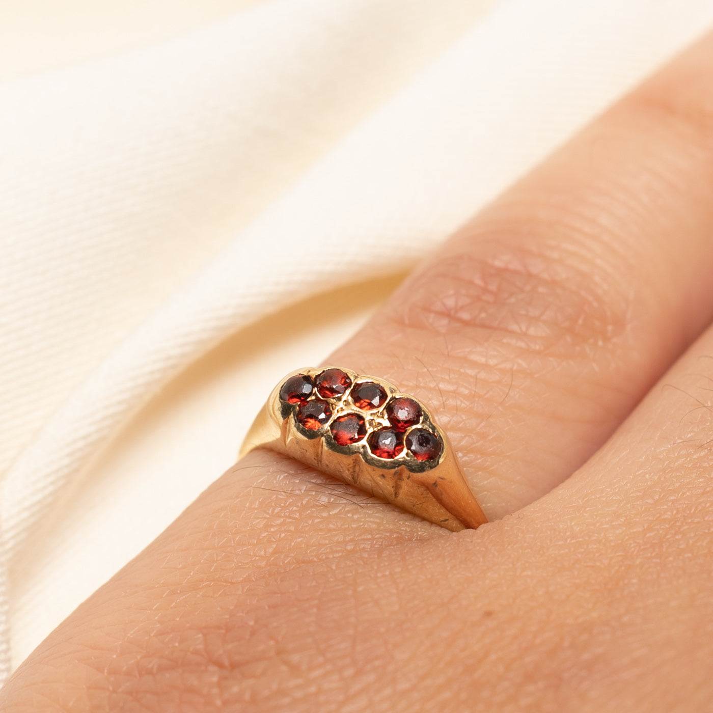 Vintage Round Cut Garnet Ring | 0.28ctw | SZ 4.75
