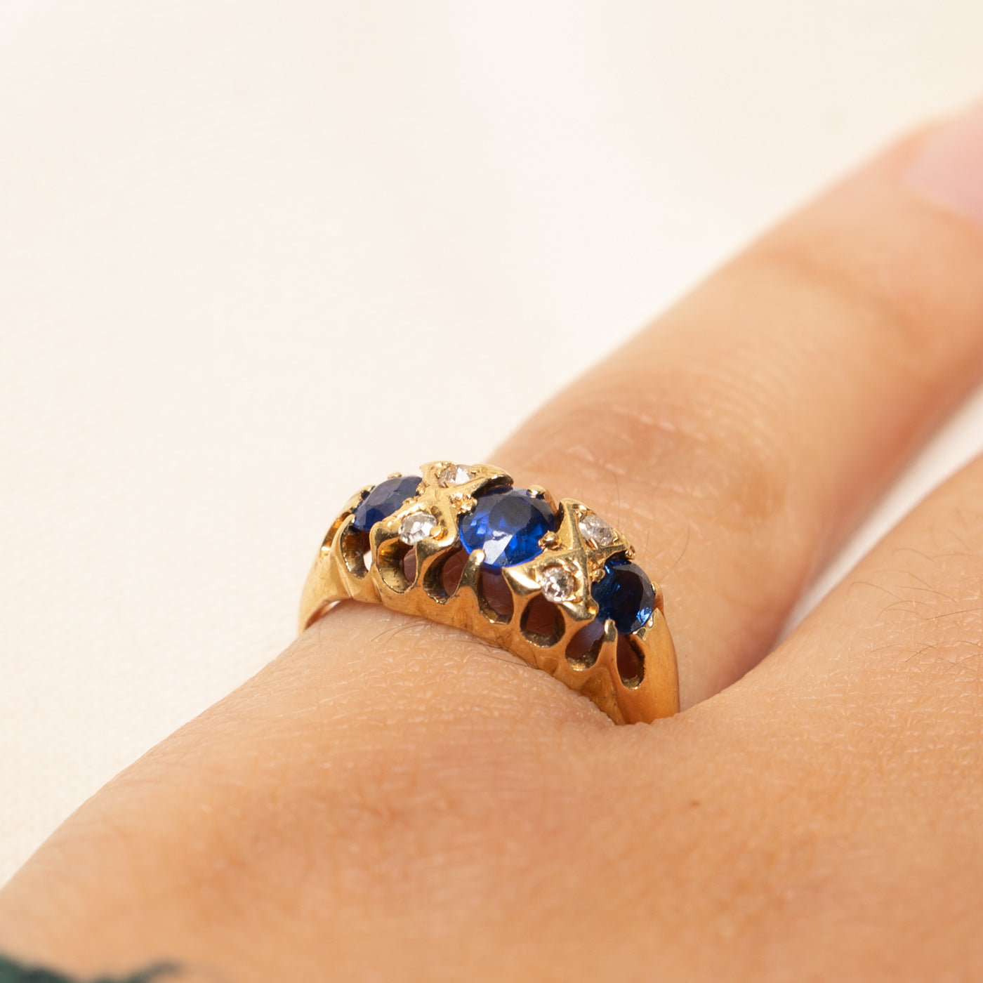 Vintage Sapphire & Diamond Ring | 1.00ctw, 0.10ctw | SZ 5